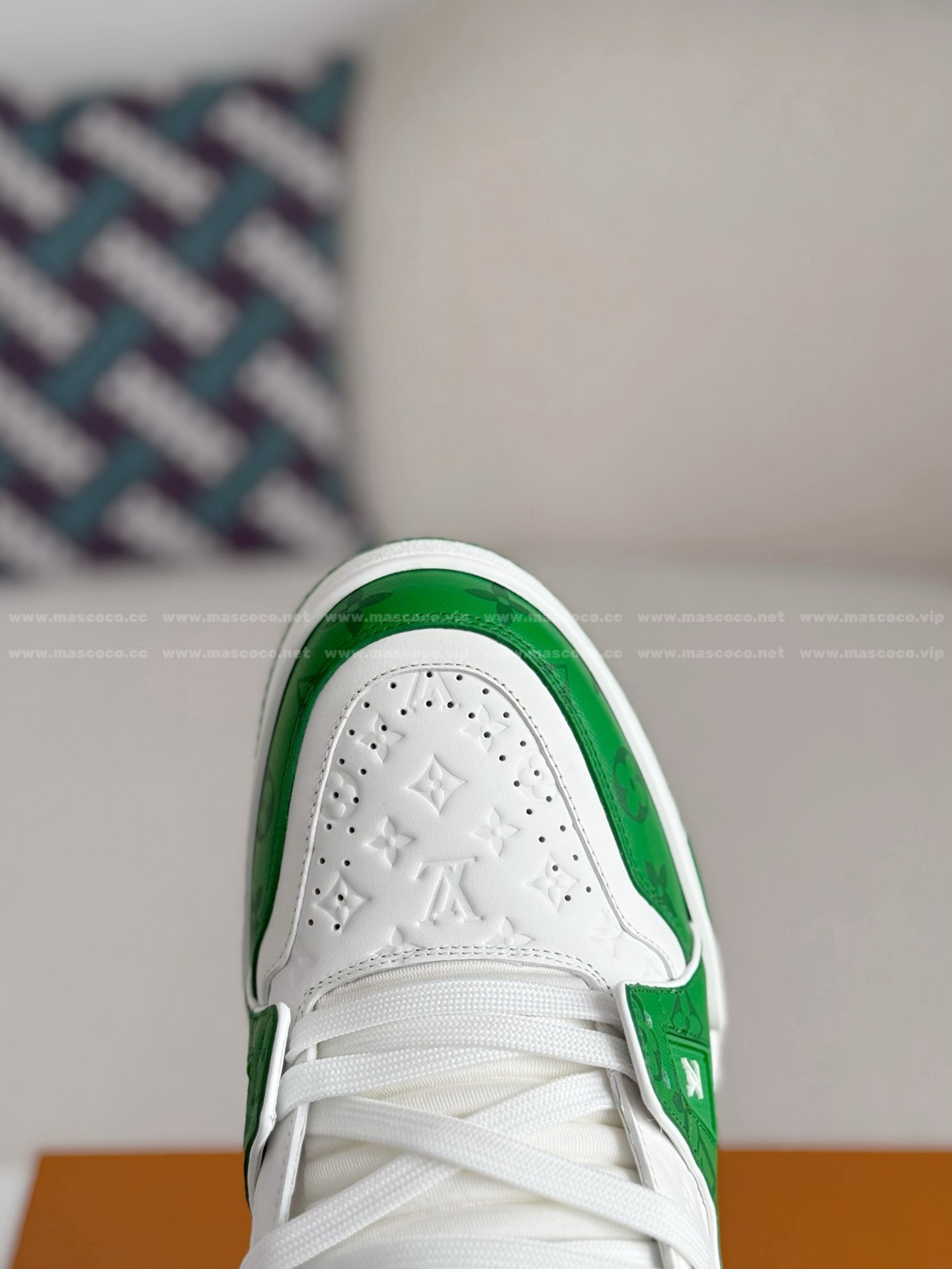 「#301」LOUIS VUITTON TRAINER SNEAKERS - Image 8
