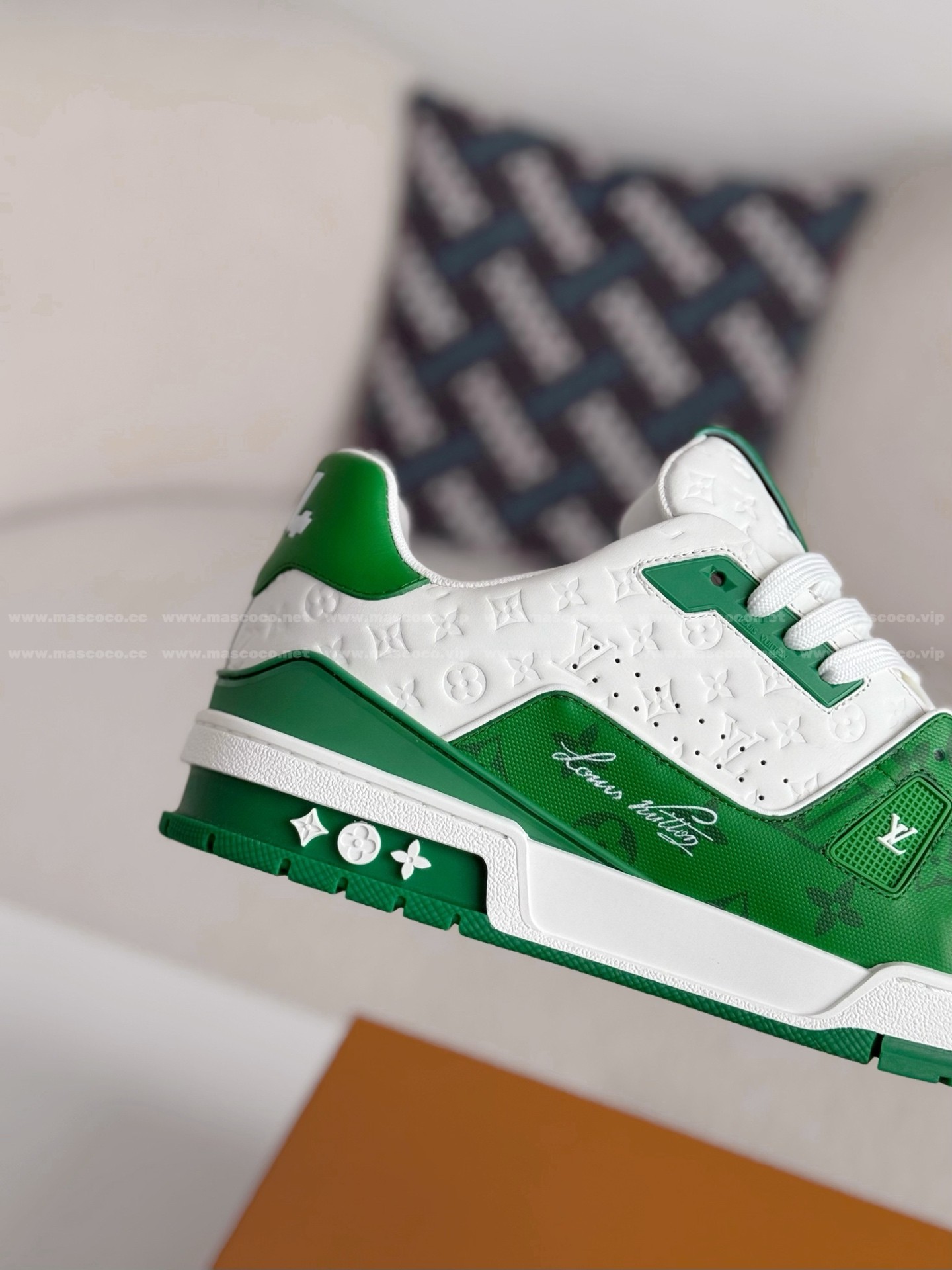 「#301」LOUIS VUITTON TRAINER SNEAKERS - Image 7