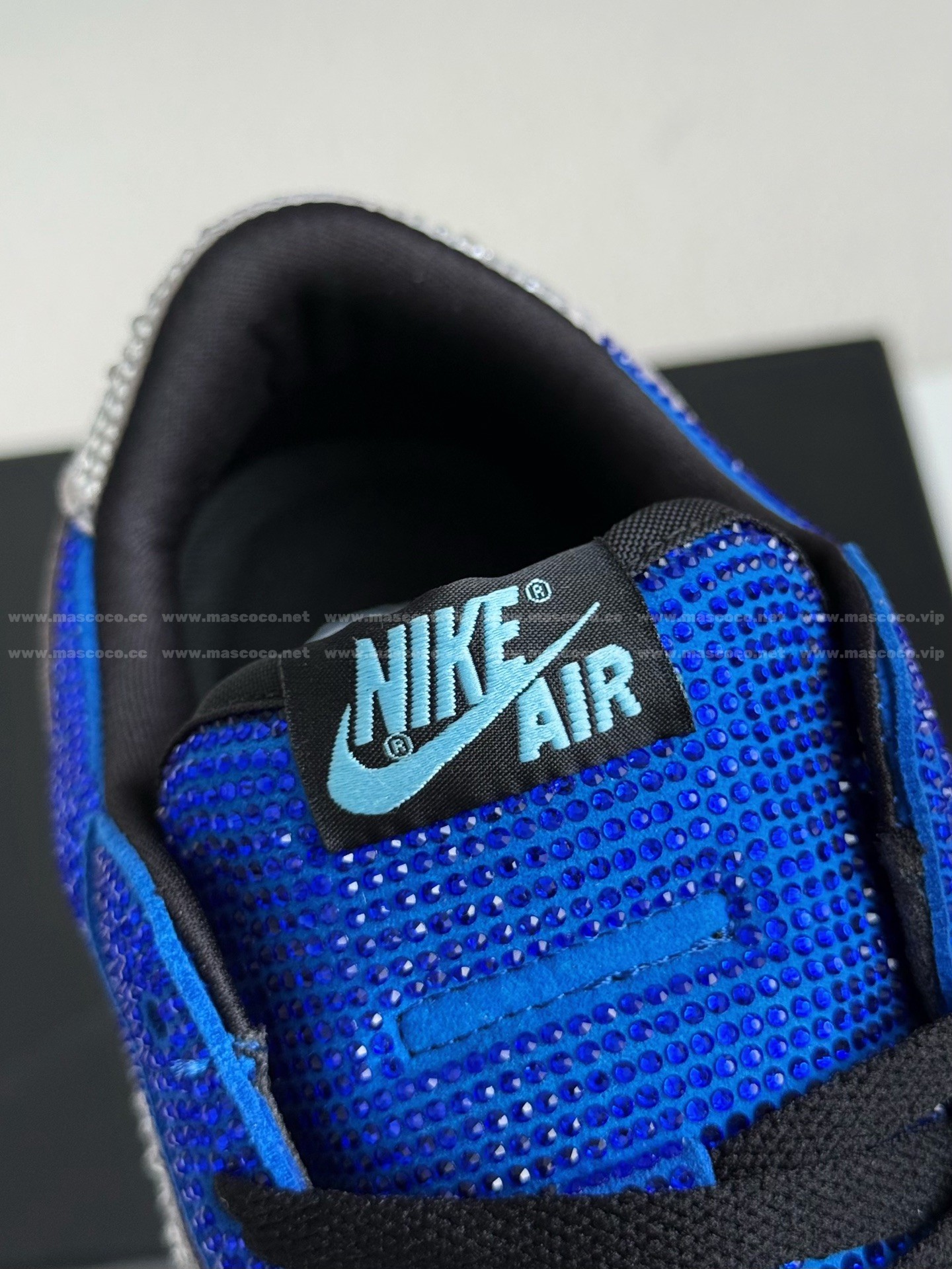 「#4755」Jordan 1 Hand-Set Rhinestones Low Sneakers - Image 10