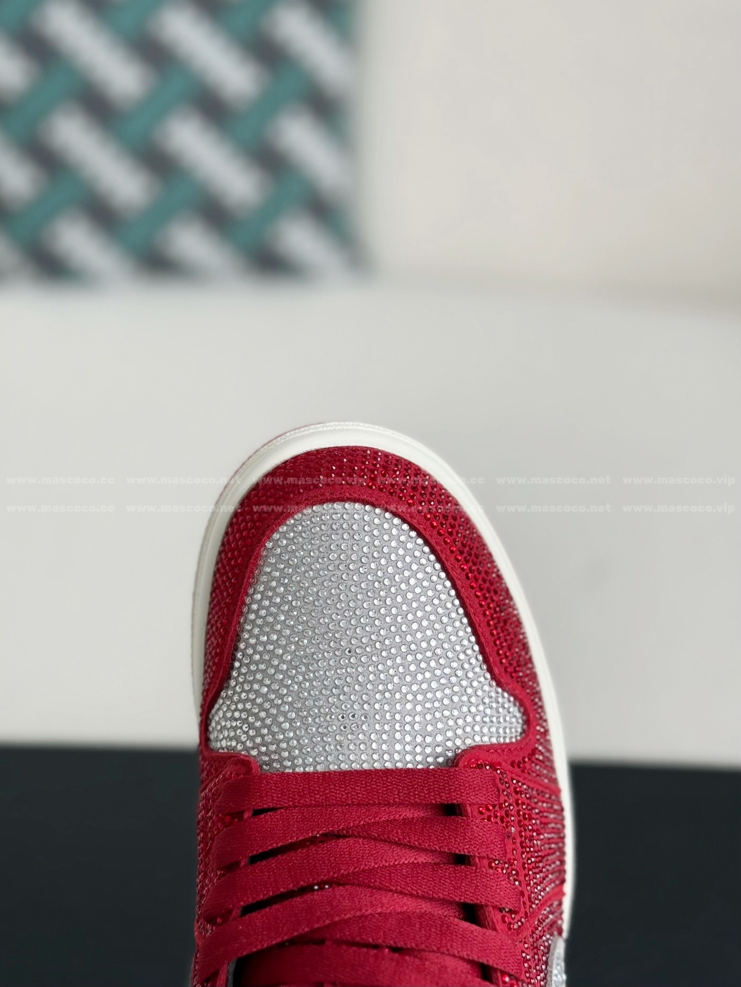 「#4756」Jordan 1 Hand-Set Rhinestones Low Sneakers - Image 8