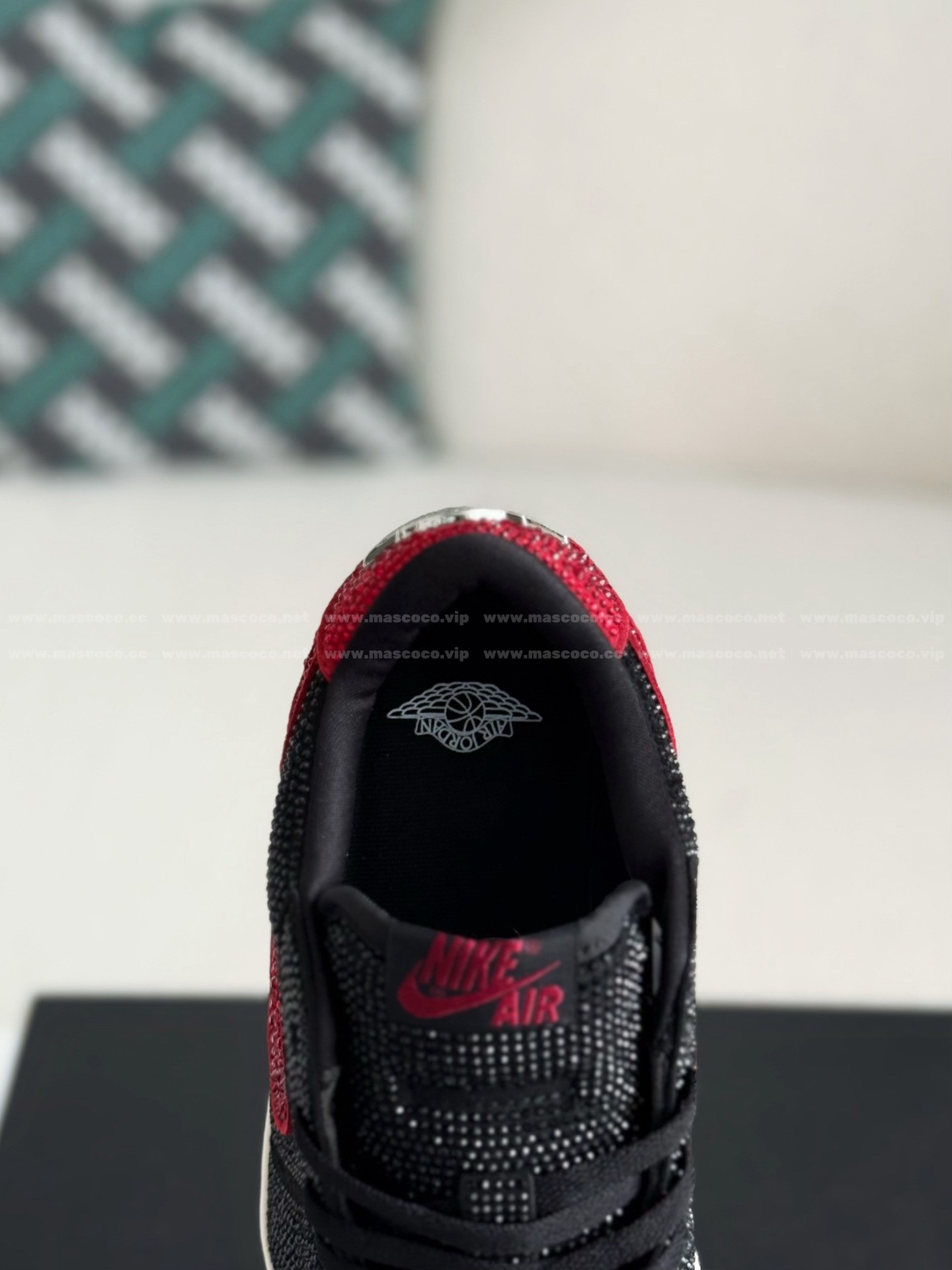 「#4758」Jordan 1 Hand-Set Rhinestones Low Sneakers - Image 8