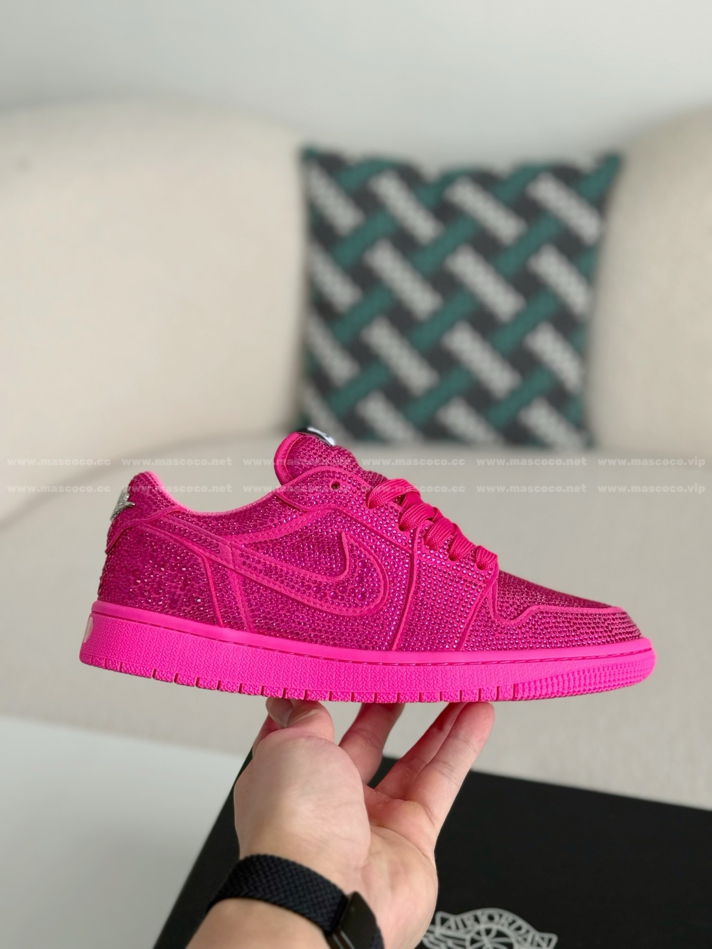 「#4760」Jordan 1 Hand-Set Rhinestones Low Sneakers - Image 6