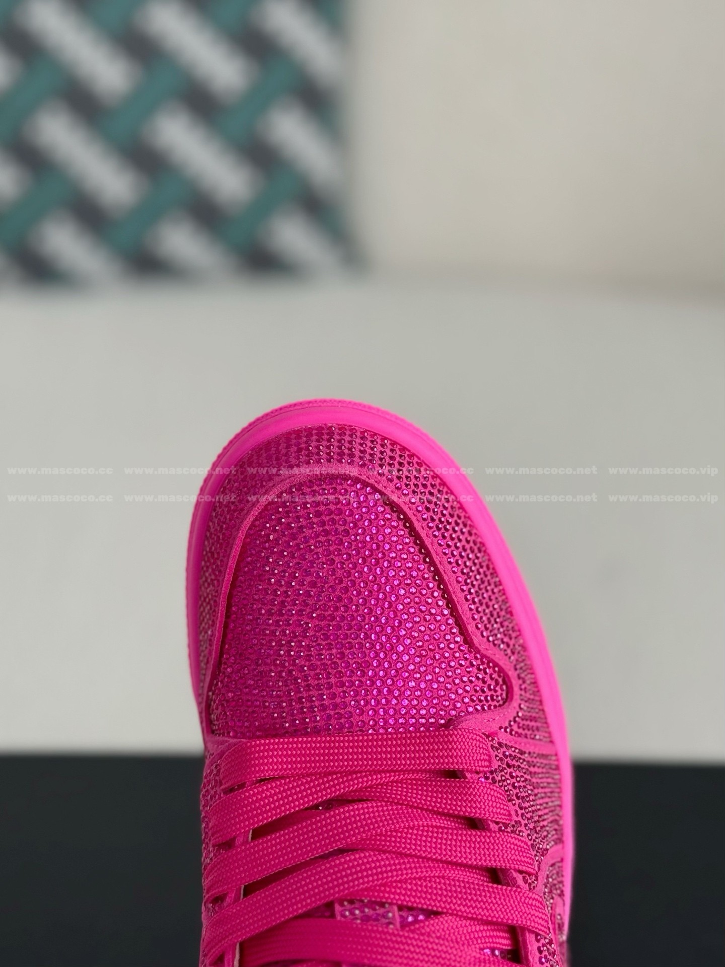 「#4760」Jordan 1 Hand-Set Rhinestones Low Sneakers - Image 8