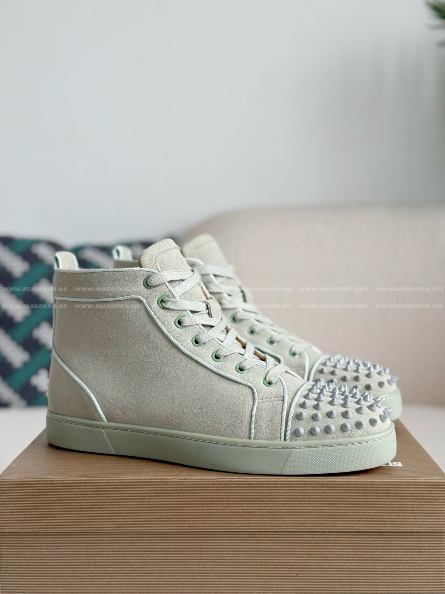 「#4780」Christian Louboutin Faux Suede Sneakers High - Image 2
