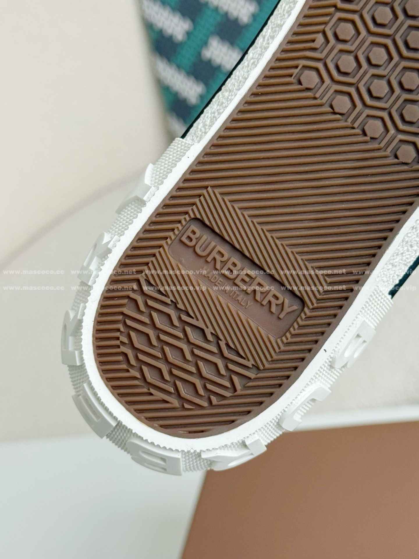 「#4833」Burberry Low Cut Casual Sports Shoes - Image 10