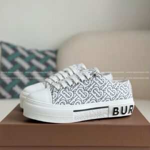「#4836」Burberry Low Cut Casual Sports Shoes