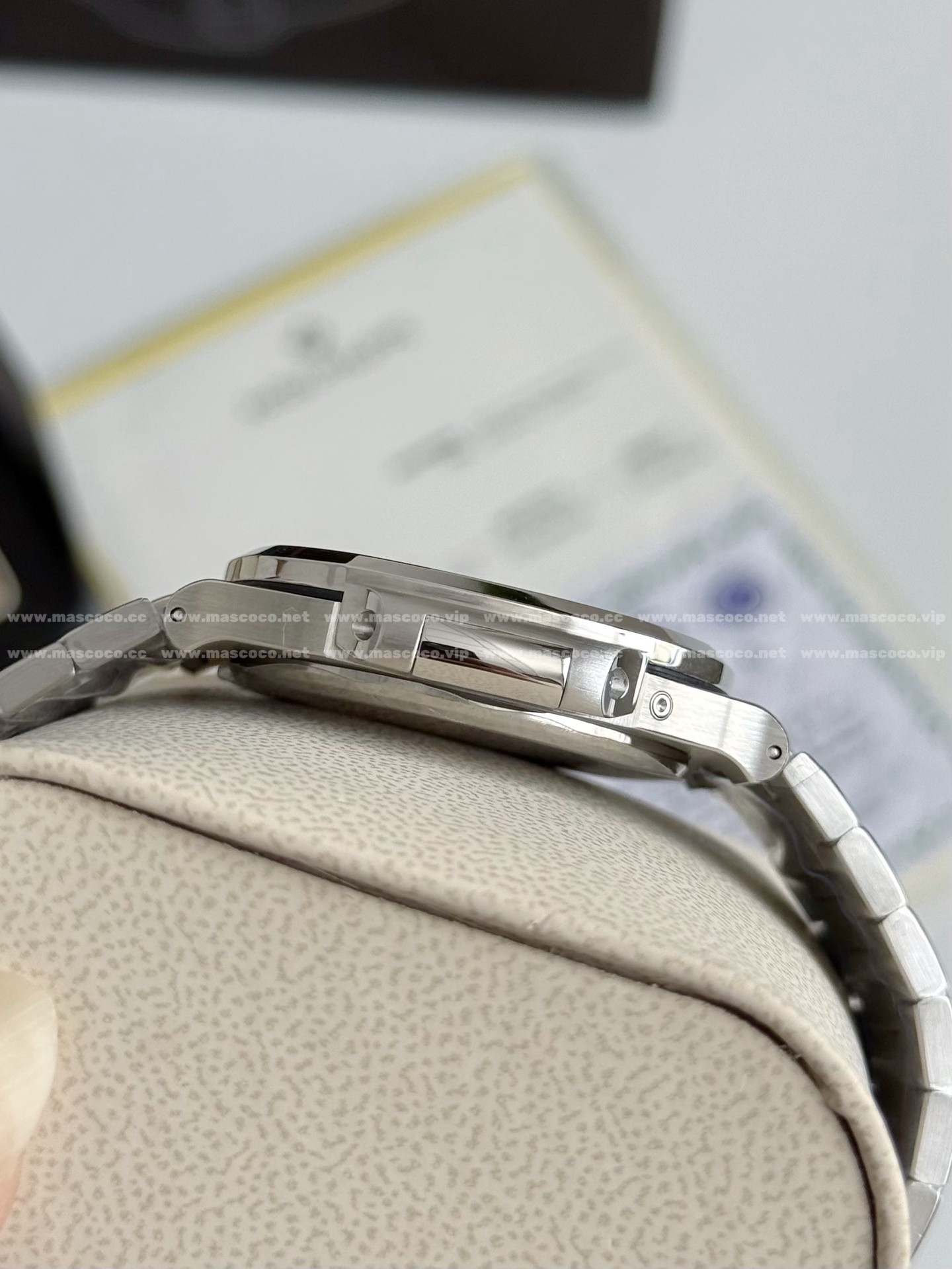 「#4837」PATEK PHILIPPE NAUTILUS SERIES WATCH,40MM - Image 8