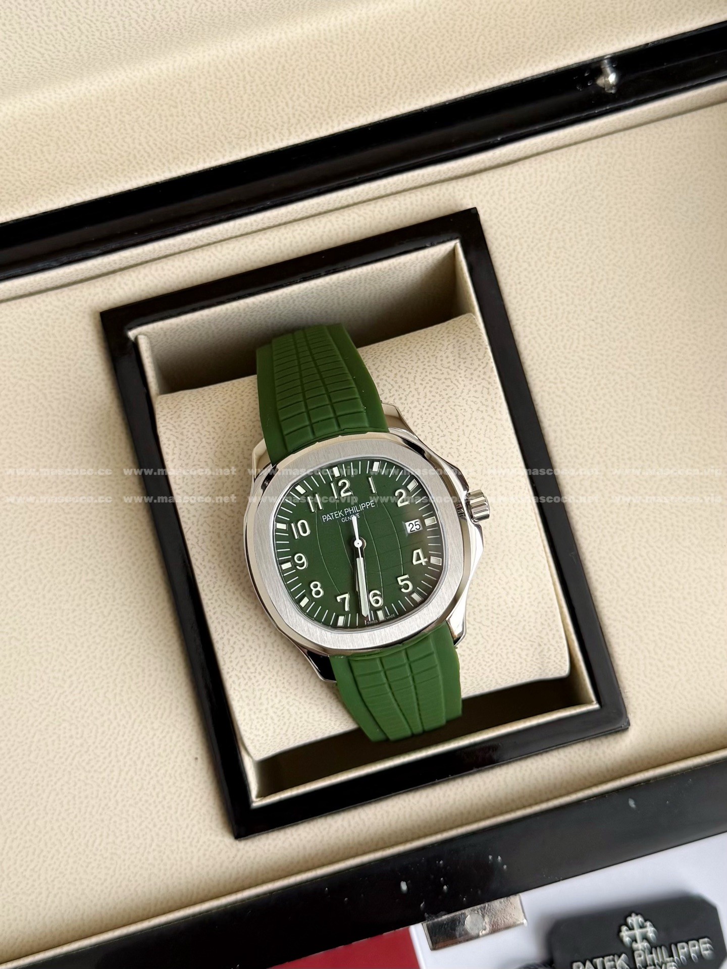 「#4838」PATEK PHILIPPE AQUANAUT SERIES 120-METER WATERPROOF WATCH,42.2MM - Image 3
