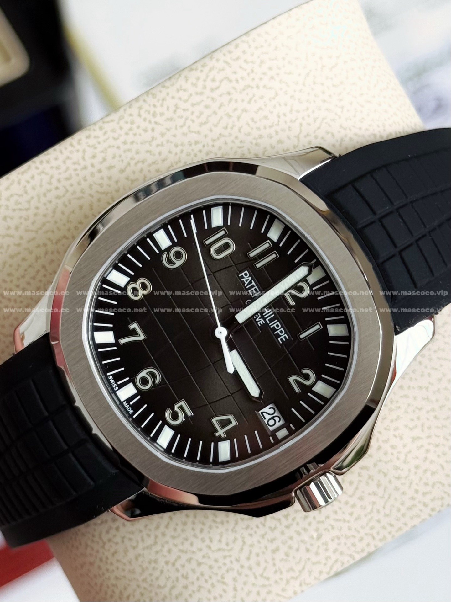 「#2586」PATEK PHILIPPE Custom Green Grenade 5167R Series Watch - Image 6