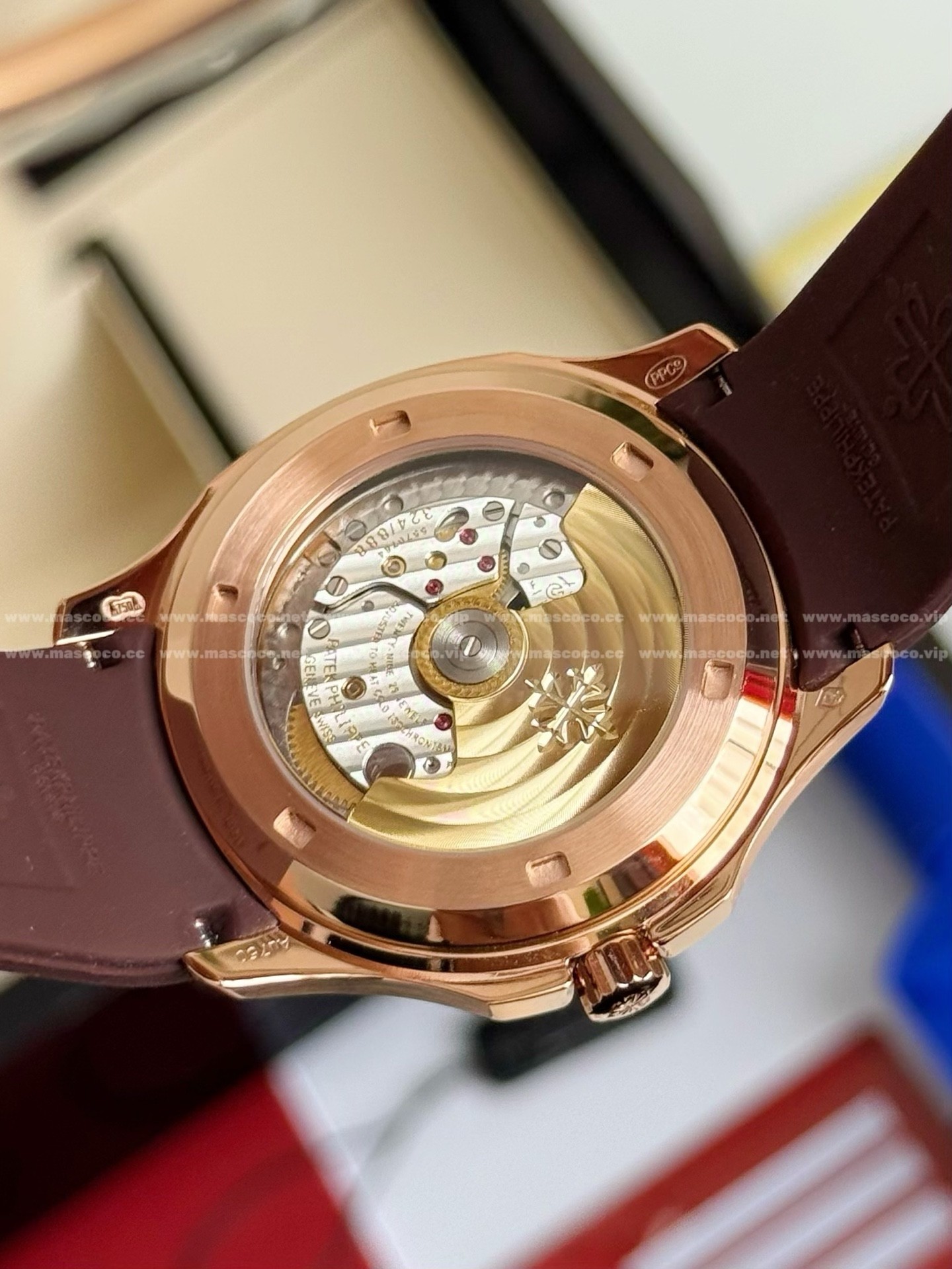 「#4840」PATEK PHILIPPE AQUANAUT SERIES 120-METER WATERPROOF WATCH,40.8MM - Image 10
