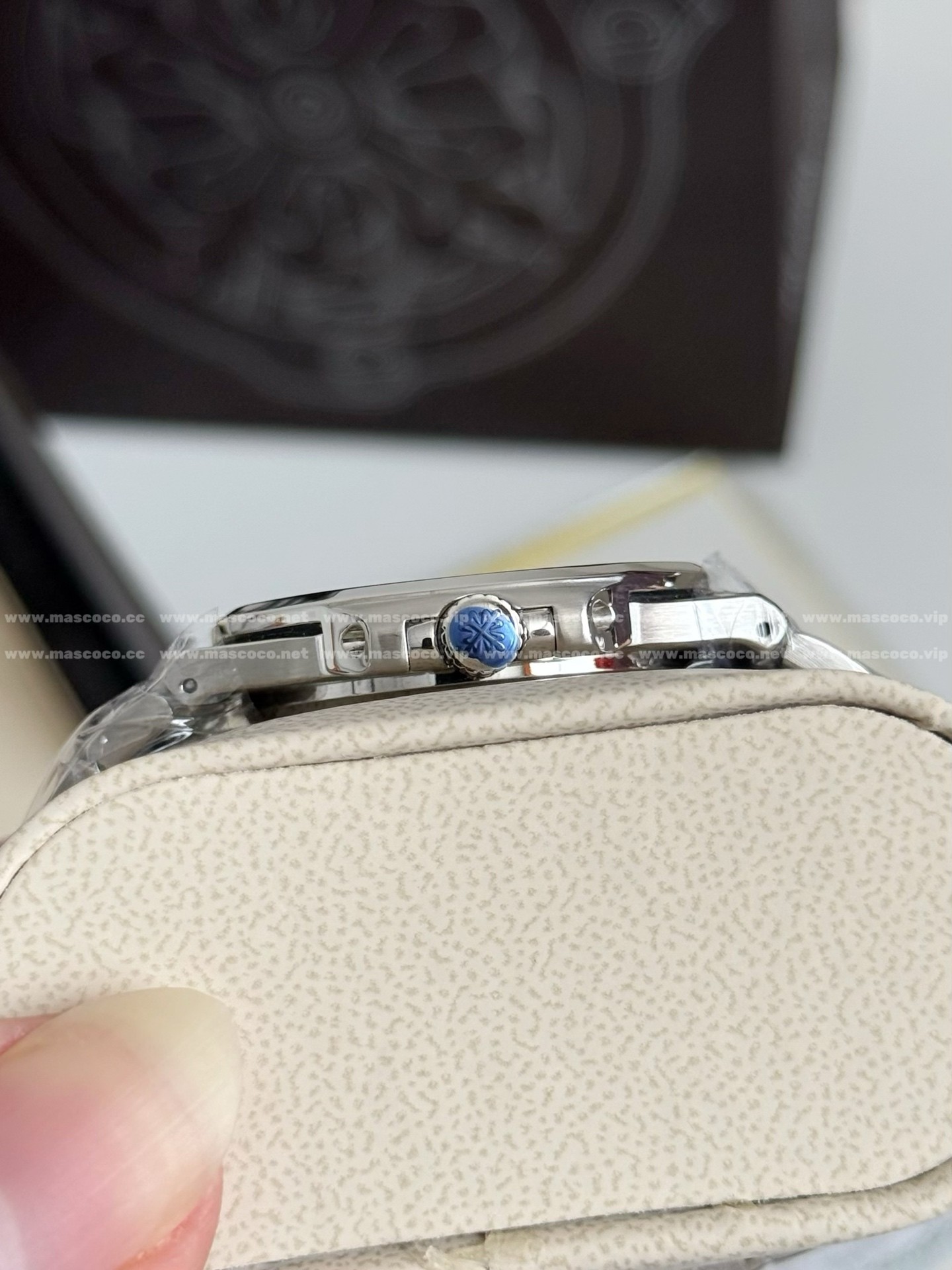 「#4842」PATEK PHILIPPE NAUTILUS SERIES WATCH,40MM - Image 7