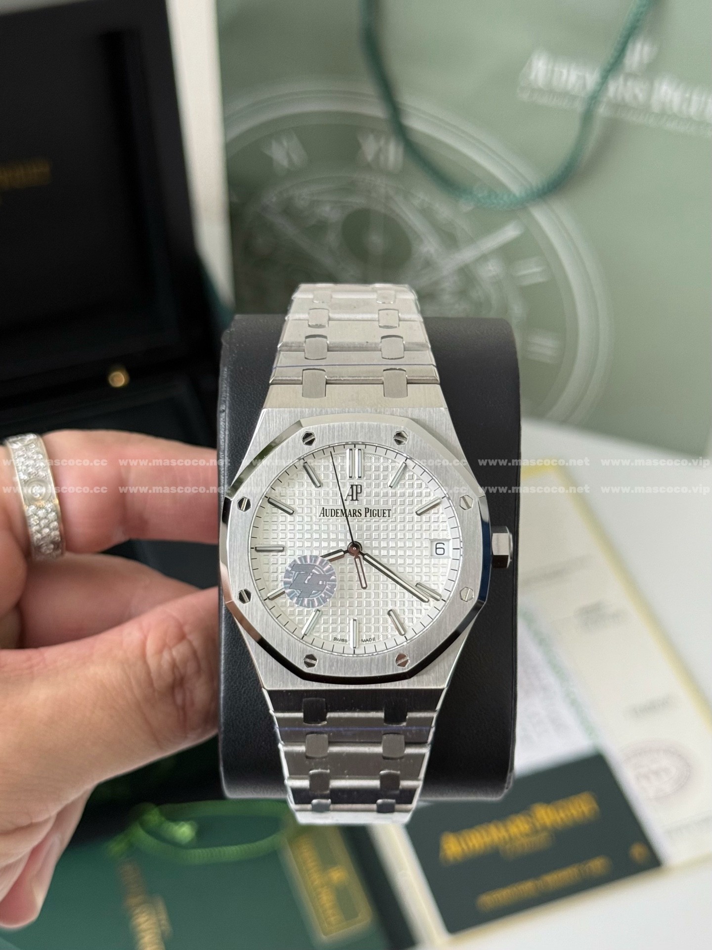 「#4852」Audemars Piguet Royal Oak Series Men's Watch 41mm - Image 4