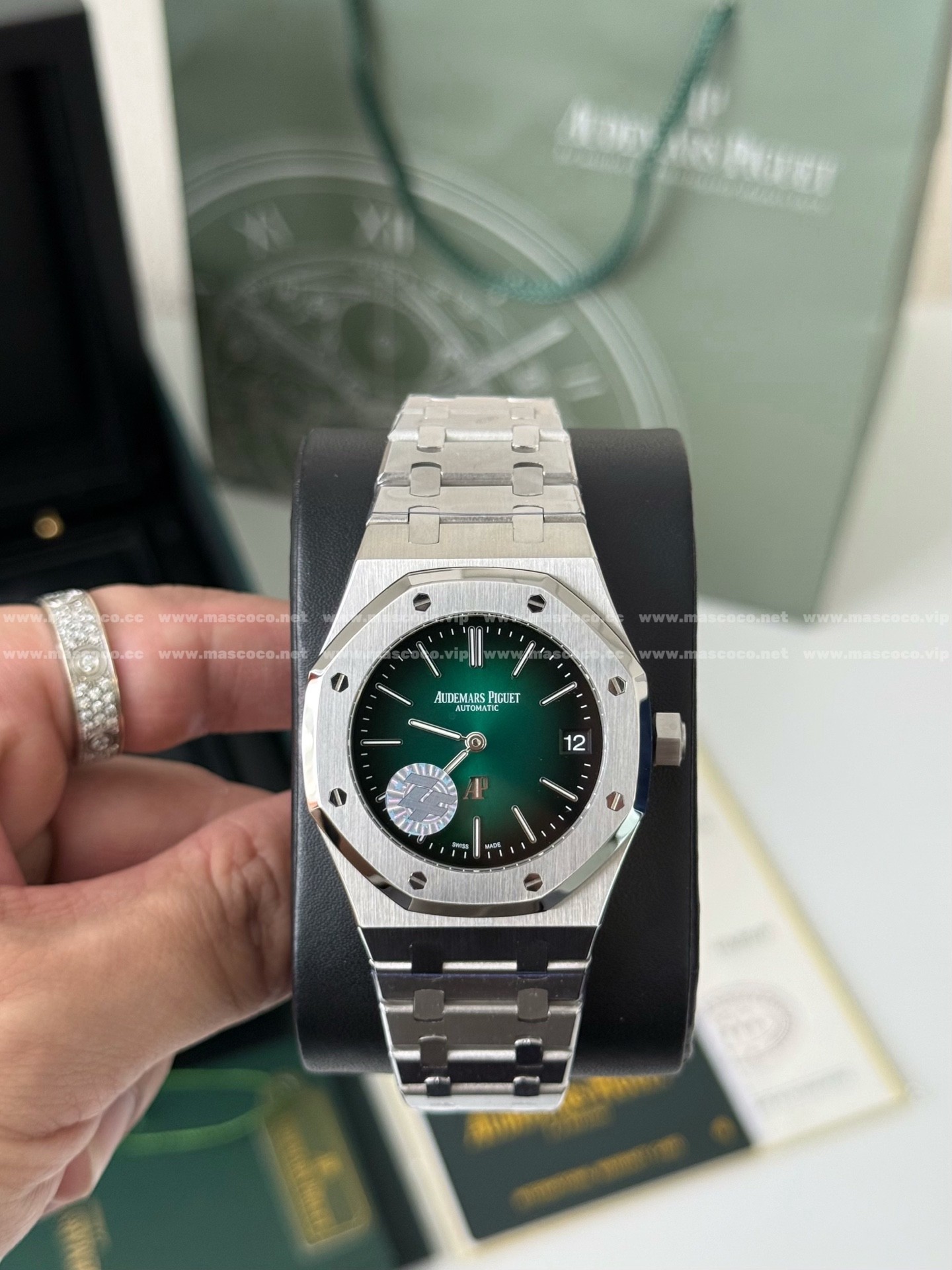「#4854」Audemars Piguet Royal Oak Series Men's Watch 39mm - Image 4
