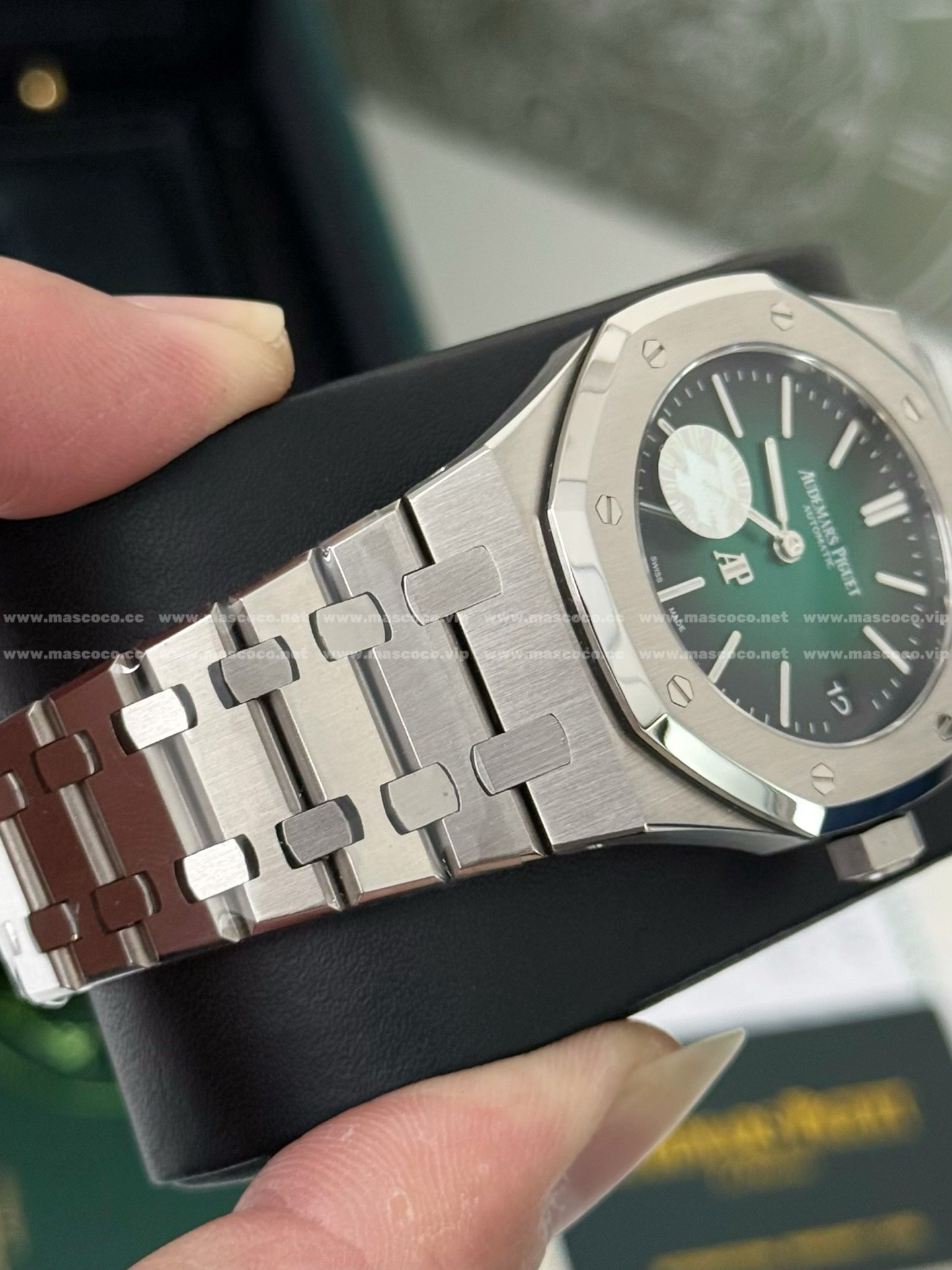 「#4854」Audemars Piguet Royal Oak Series Men's Watch 39mm - Image 8