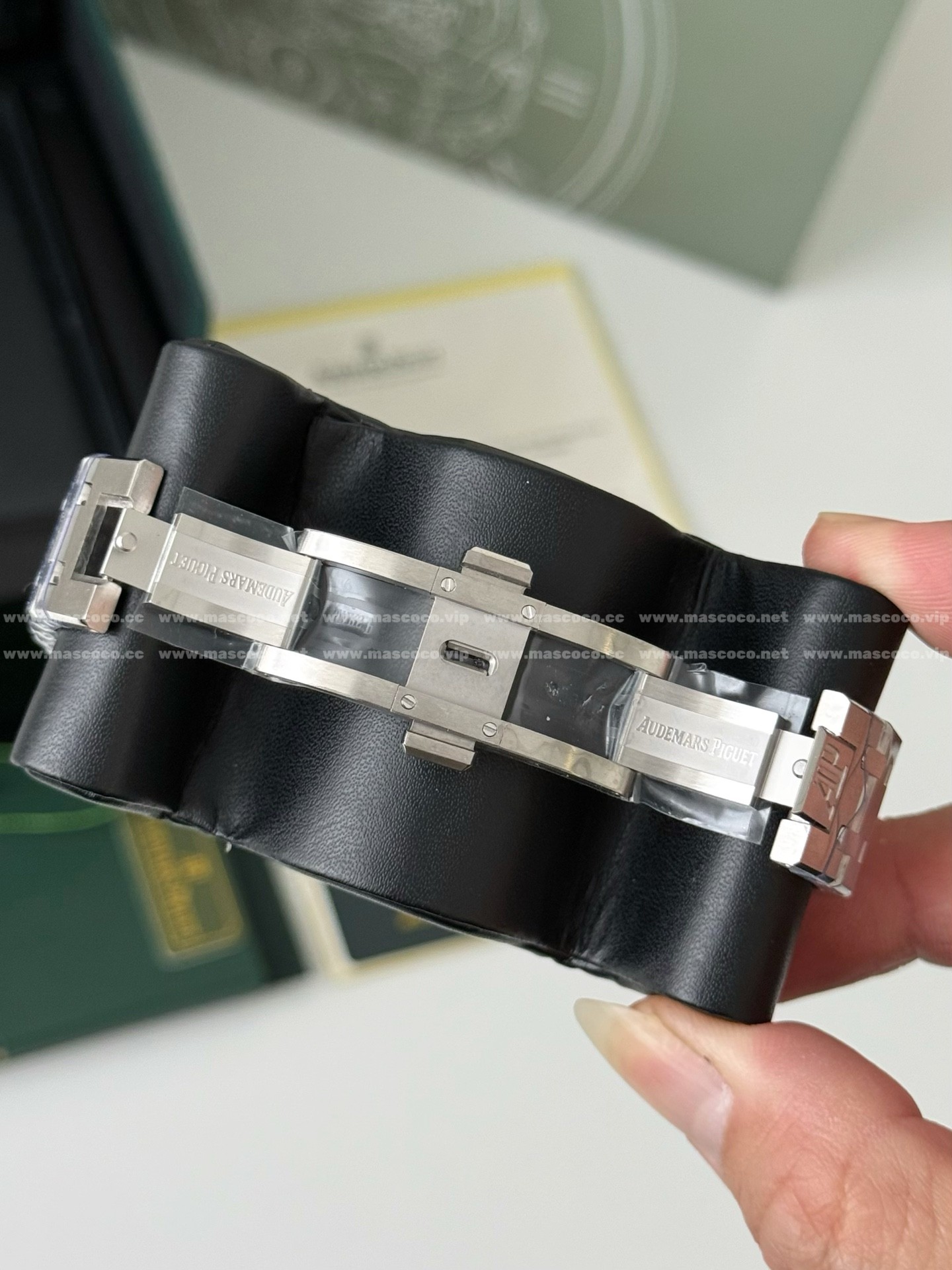 「#4854」Audemars Piguet Royal Oak Series Men's Watch 39mm - Image 10
