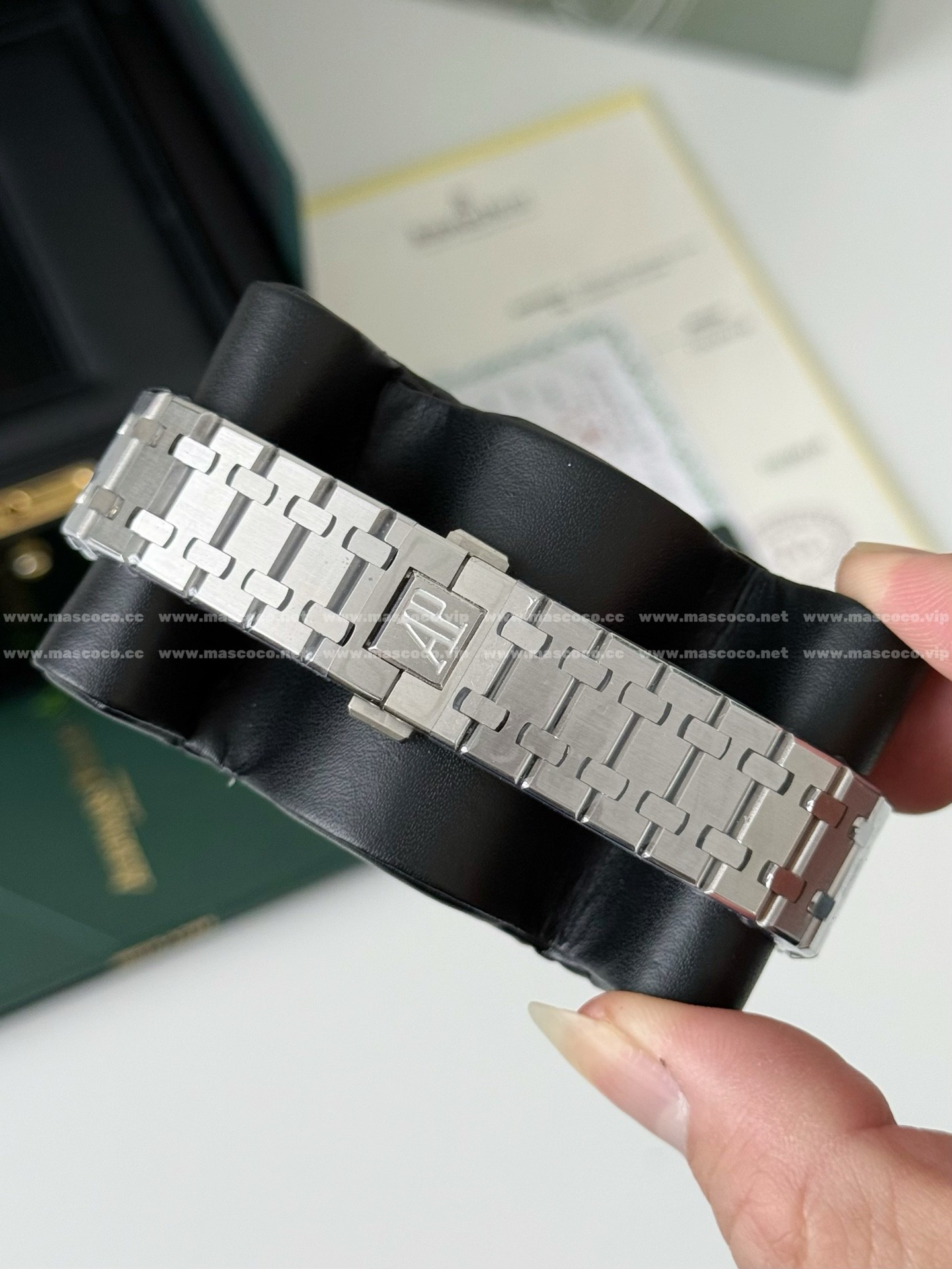 「#4854」Audemars Piguet Royal Oak Series Men's Watch 39mm - Image 9