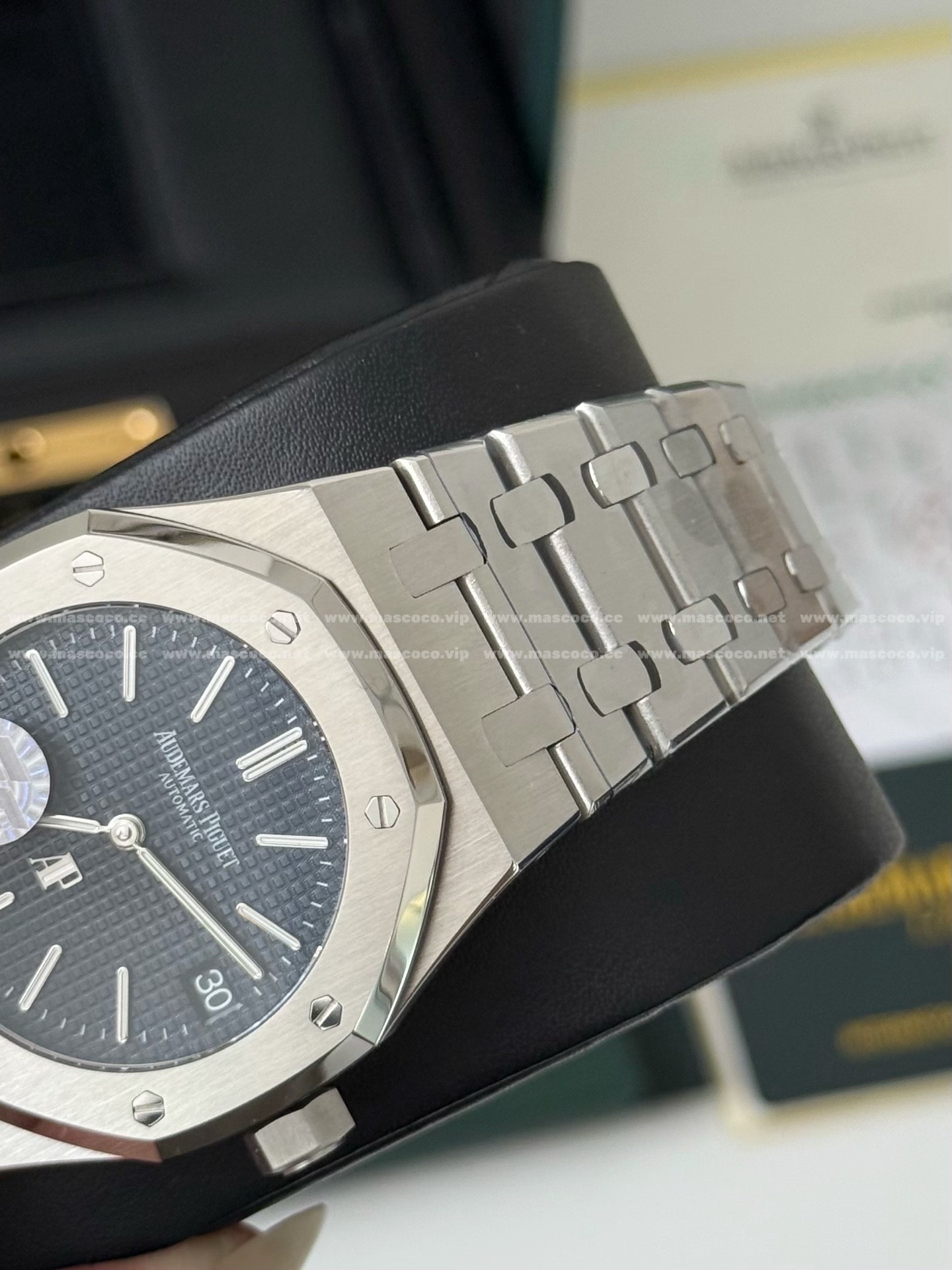 「#4858」Audemars Piguet Royal Oak Series Men's Watch 39mm - Image 8