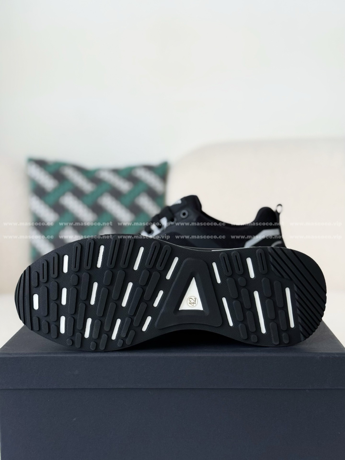 「#4910」EMPORIO ARMANI EAGLE MARK LOGO ATHLETIC SHOES - Image 5