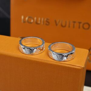 「#4912」Louis Vuitton new silver logo print ring