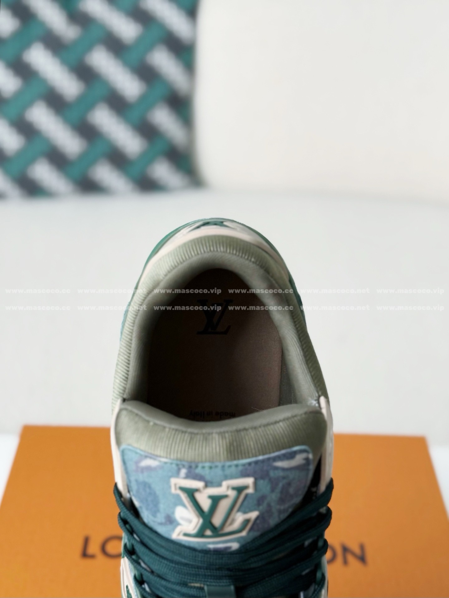 「#4930」LOUIS VUITTON x NIGO JOINT MODEL TRAINER FW25 SNEAKERS - Image 9