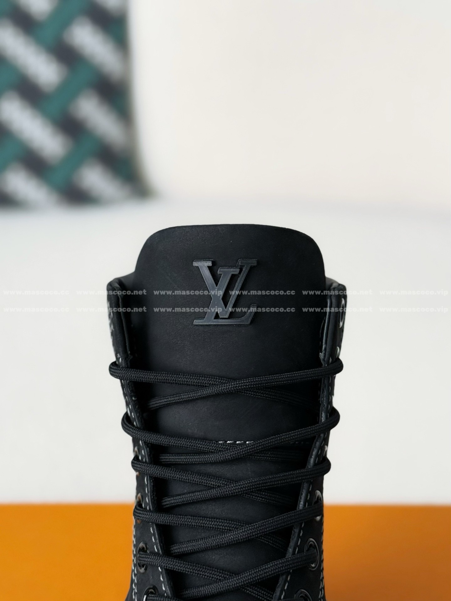 「#5026」LOUIS VUITTON RANGER LEATHER ANKLE BOOTS - Image 9