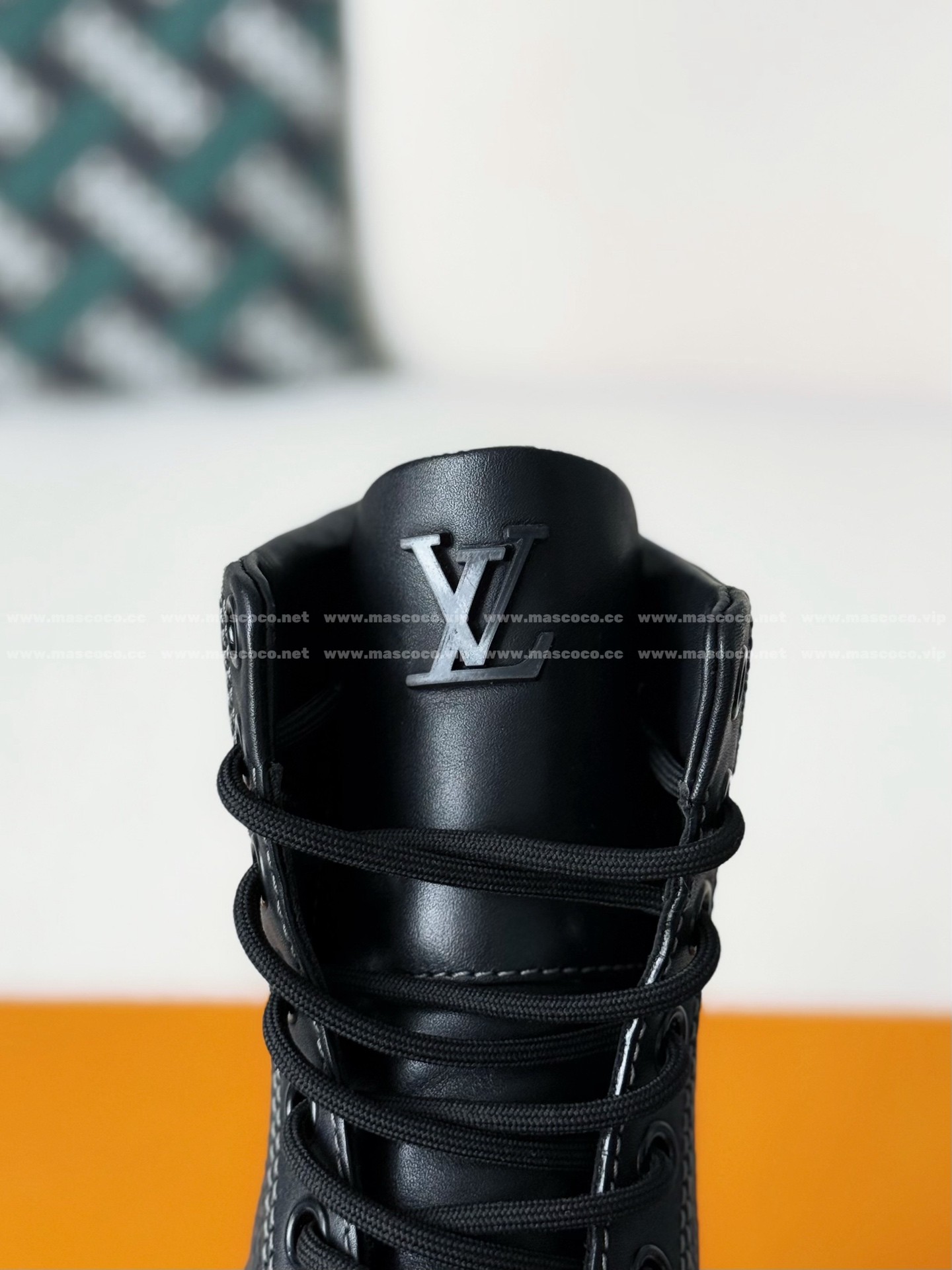 「#5027」LOUIS VUITTON RANGER LEATHER ANKLE BOOTS - Image 9