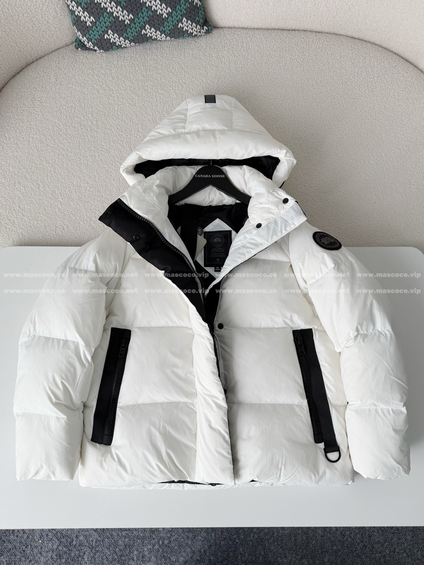 「#5104」Canada Goose FW22 Junction Series Short Down Jacket