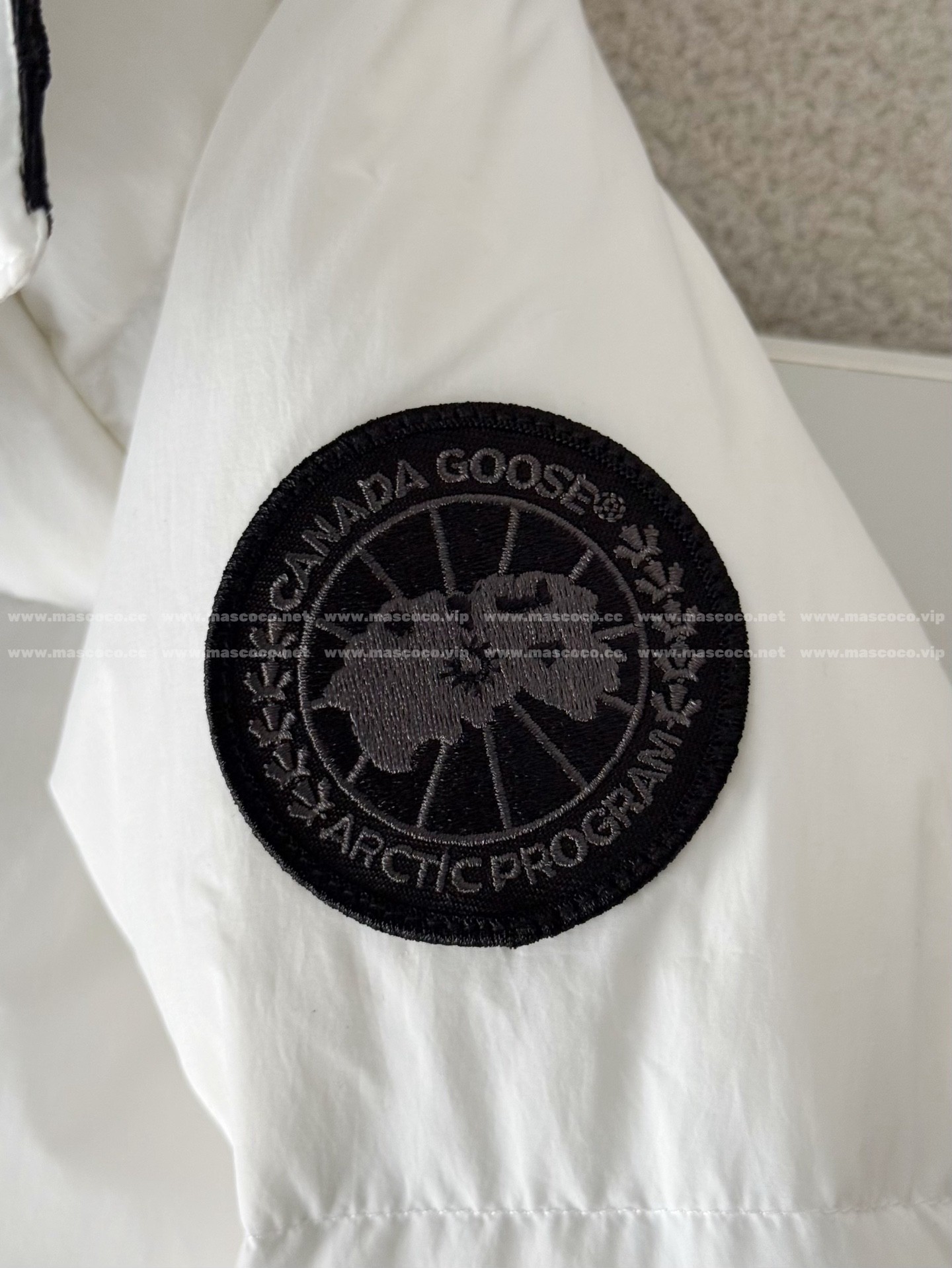「#5104」Canada Goose FW22 Junction Series Short Down Jacket - Image 7
