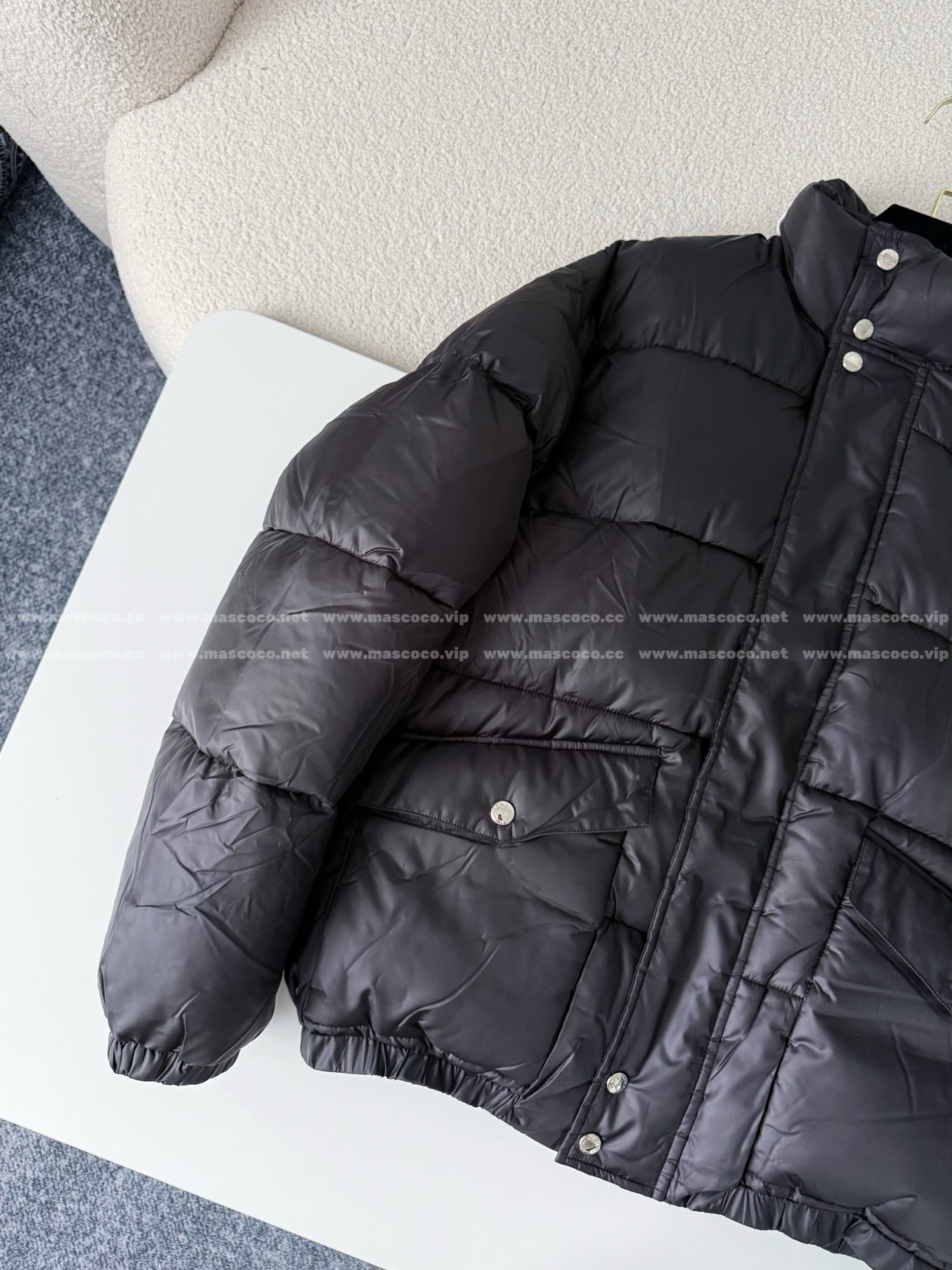 「#5132」Alexander McQueen Stand-up Collar Down Jacket - Image 2