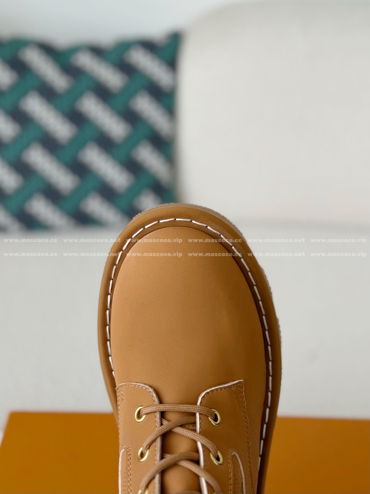 「#5174」LOUIS VUITTON RANGER LEATHER ANKLE BOOTS - Image 10