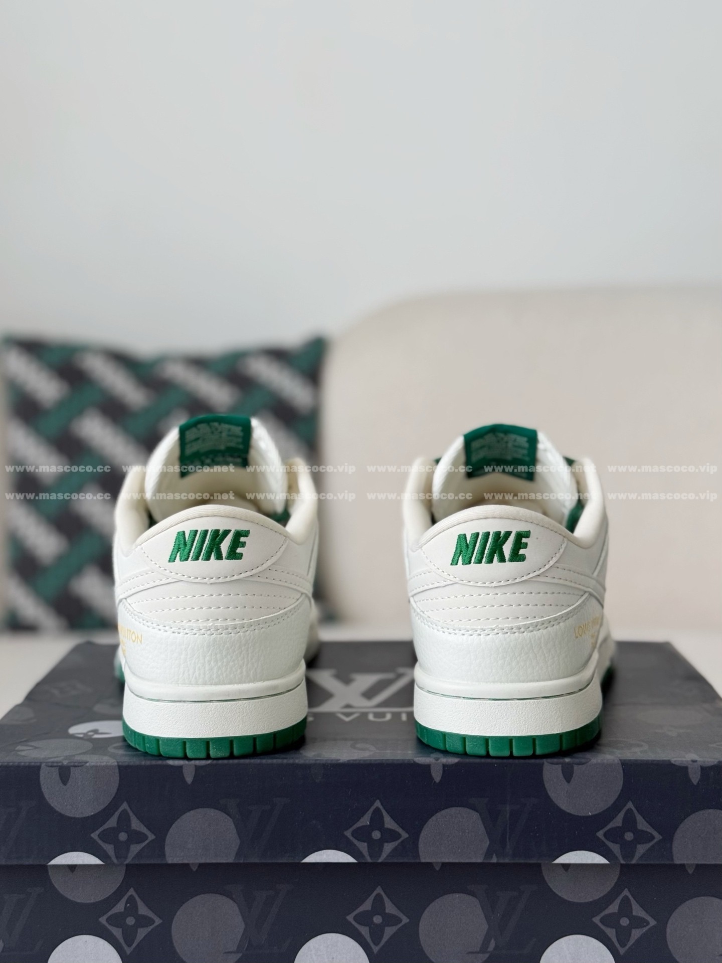 「#5193」Louis Vuitton x Nike Dunk Casual Sneakers - Image 3