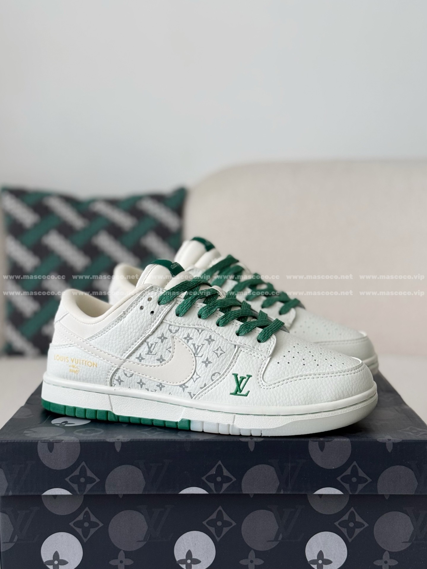 「#5193」Louis Vuitton x Nike Dunk Casual Sneakers - Image 2