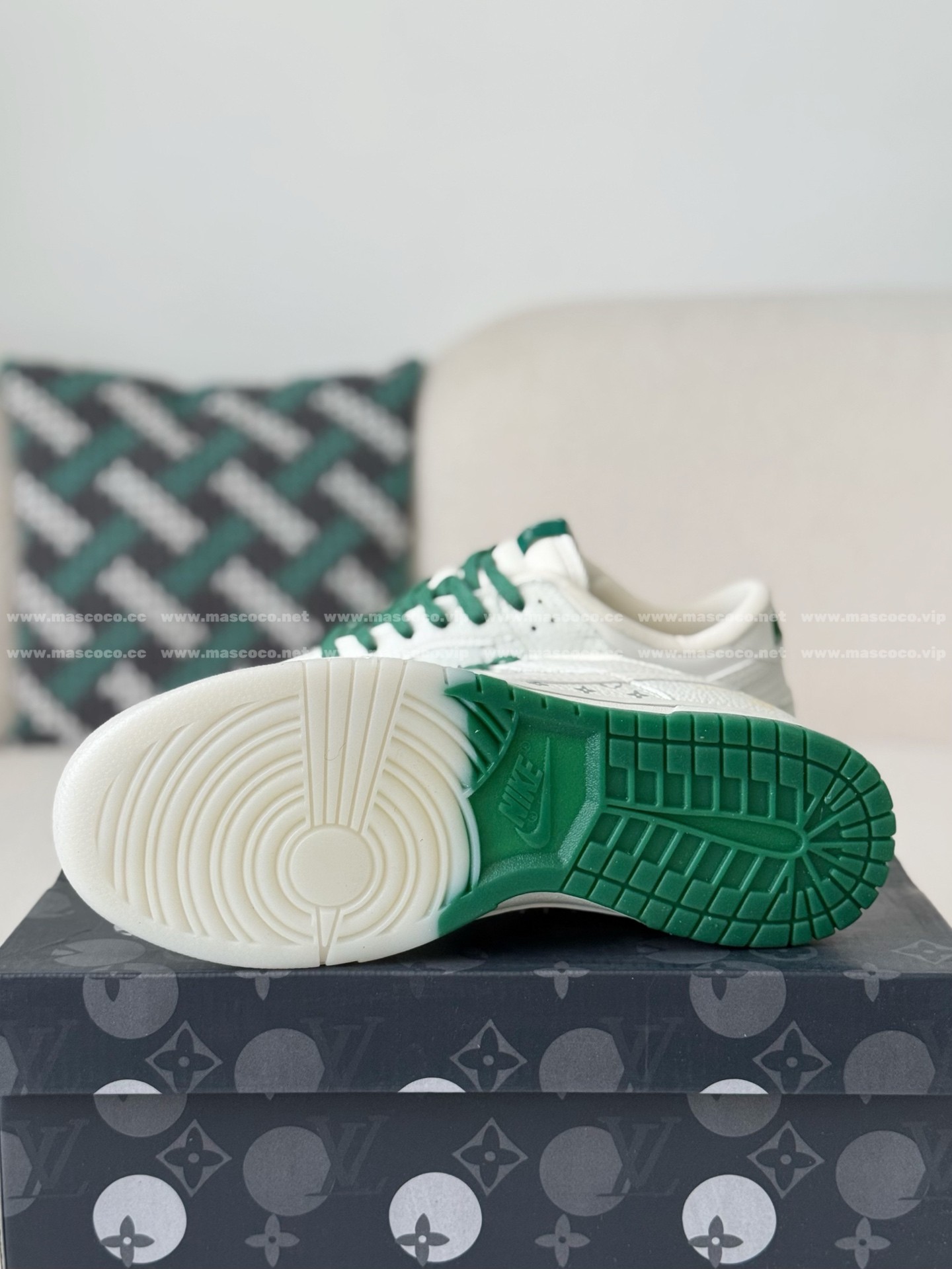 「#5193」Louis Vuitton x Nike Dunk Casual Sneakers - Image 5