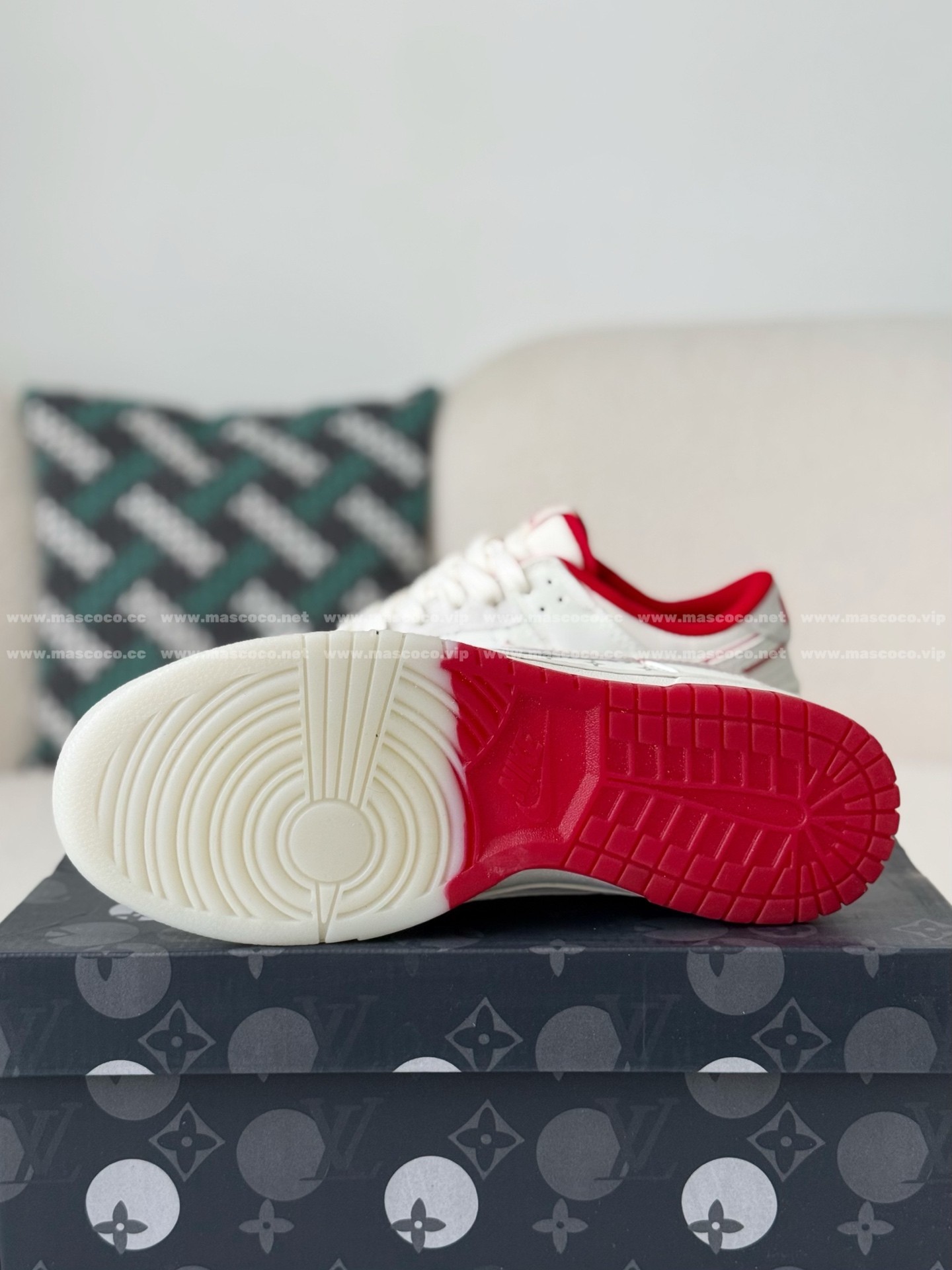「#5194」Louis Vuitton x Nike Dunk Casual Sneakers - Image 5