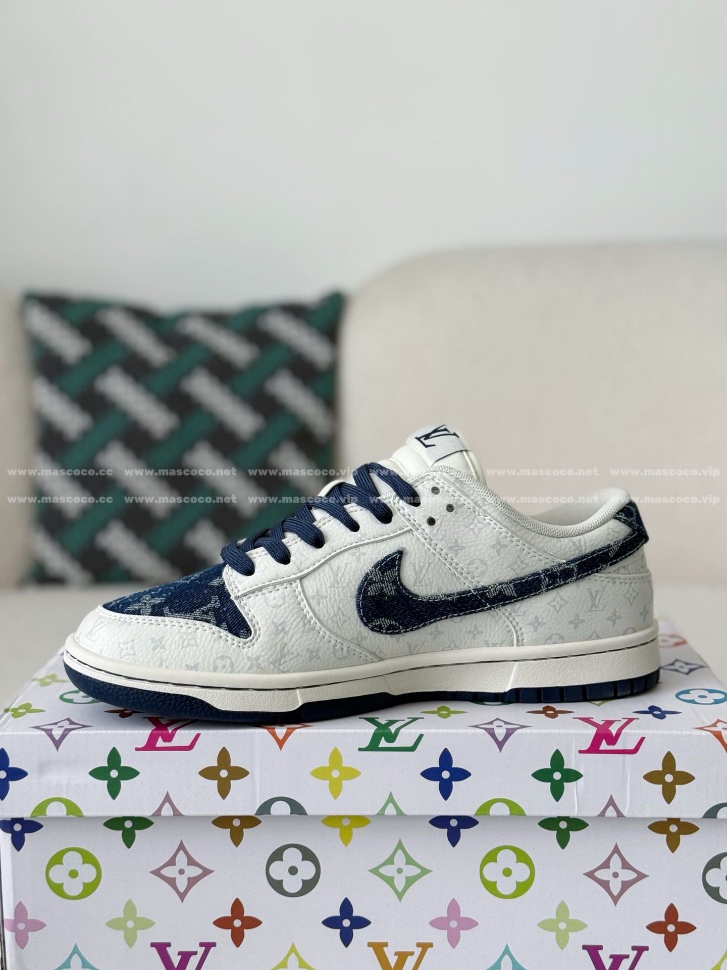 「#5197」Louis Vuitton x Nike Dunk Casual Sneakers - Image 4
