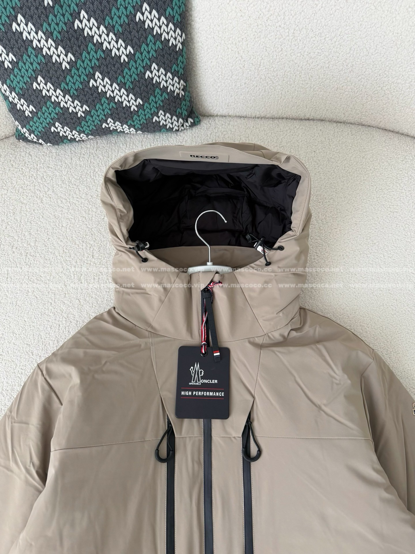 「#5269」Moncler Hooded Waterproof And Windproof Jacket - Image 3