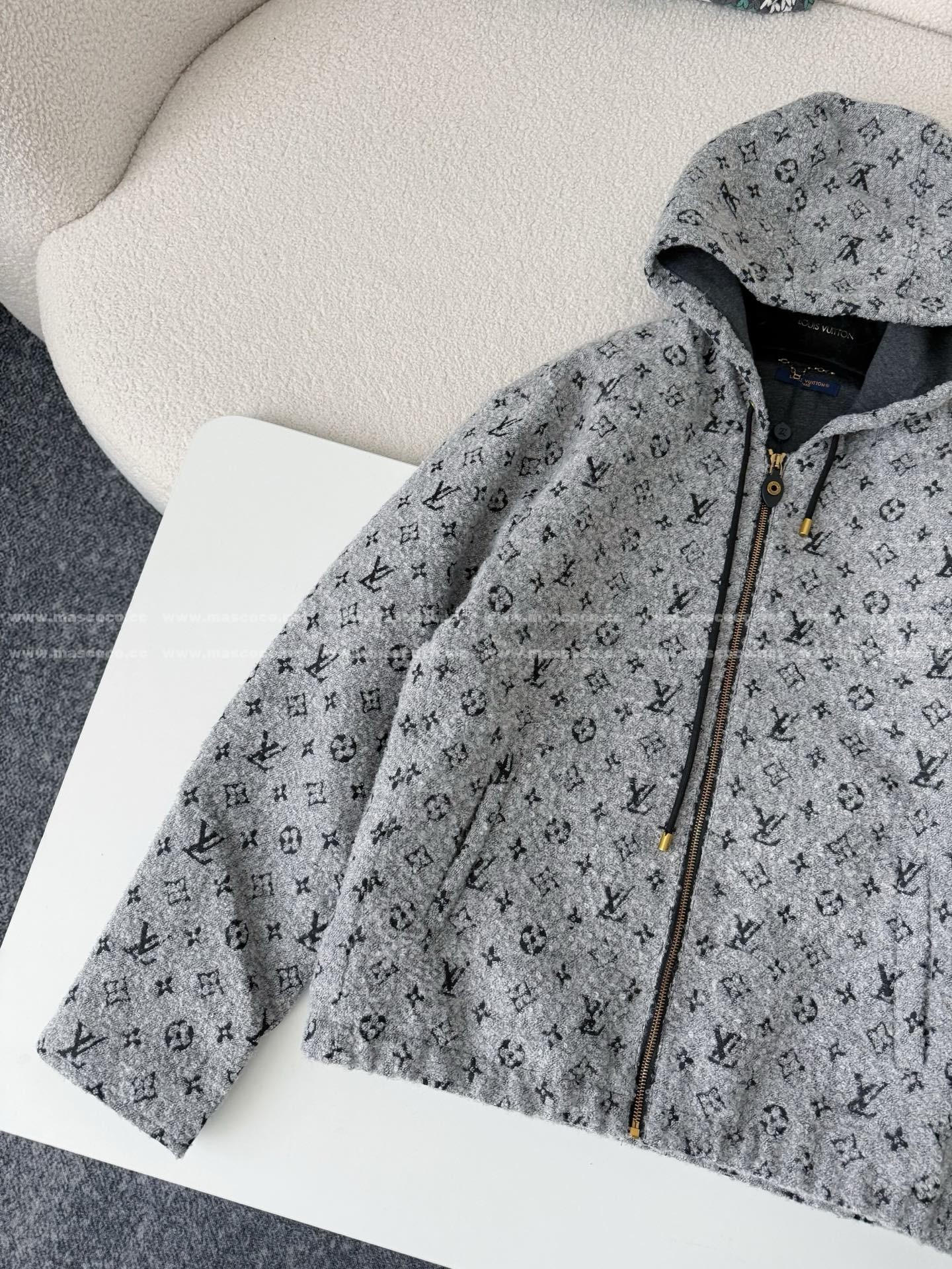 「#5294」Louis Vuitton SS25 Hooded Zip-Up Sweatshirt - Image 2