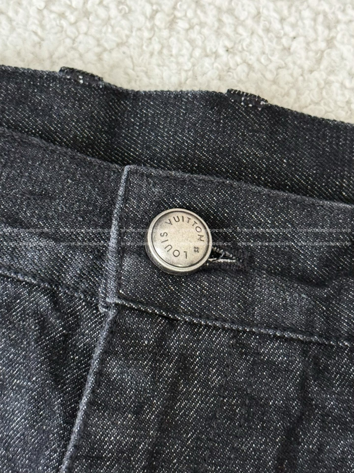 「#5295」Louis Vuitton FW25 Mng Printed Jeans - Image 4