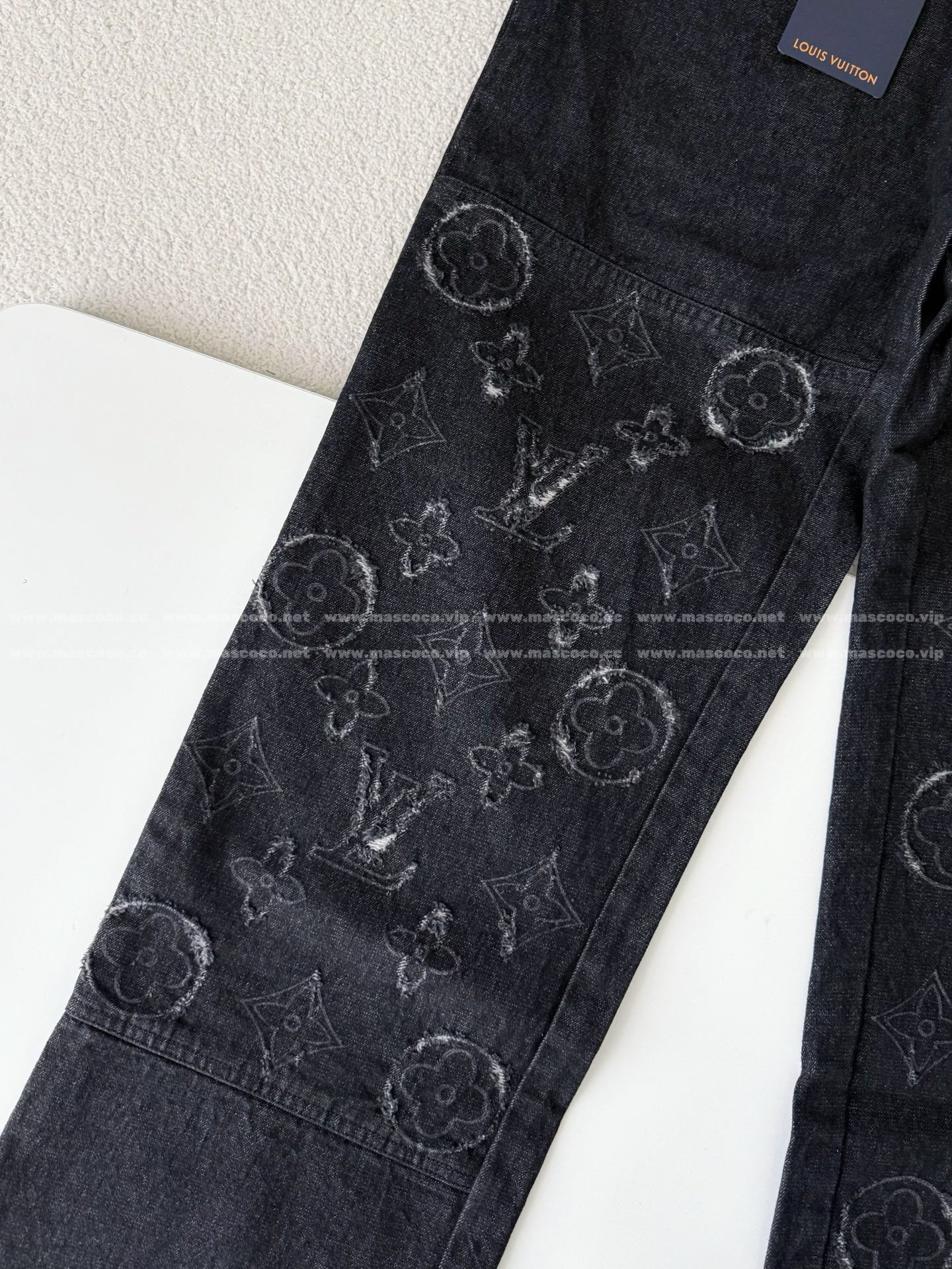 「#5295」Louis Vuitton FW25 Mng Printed Jeans - Image 2