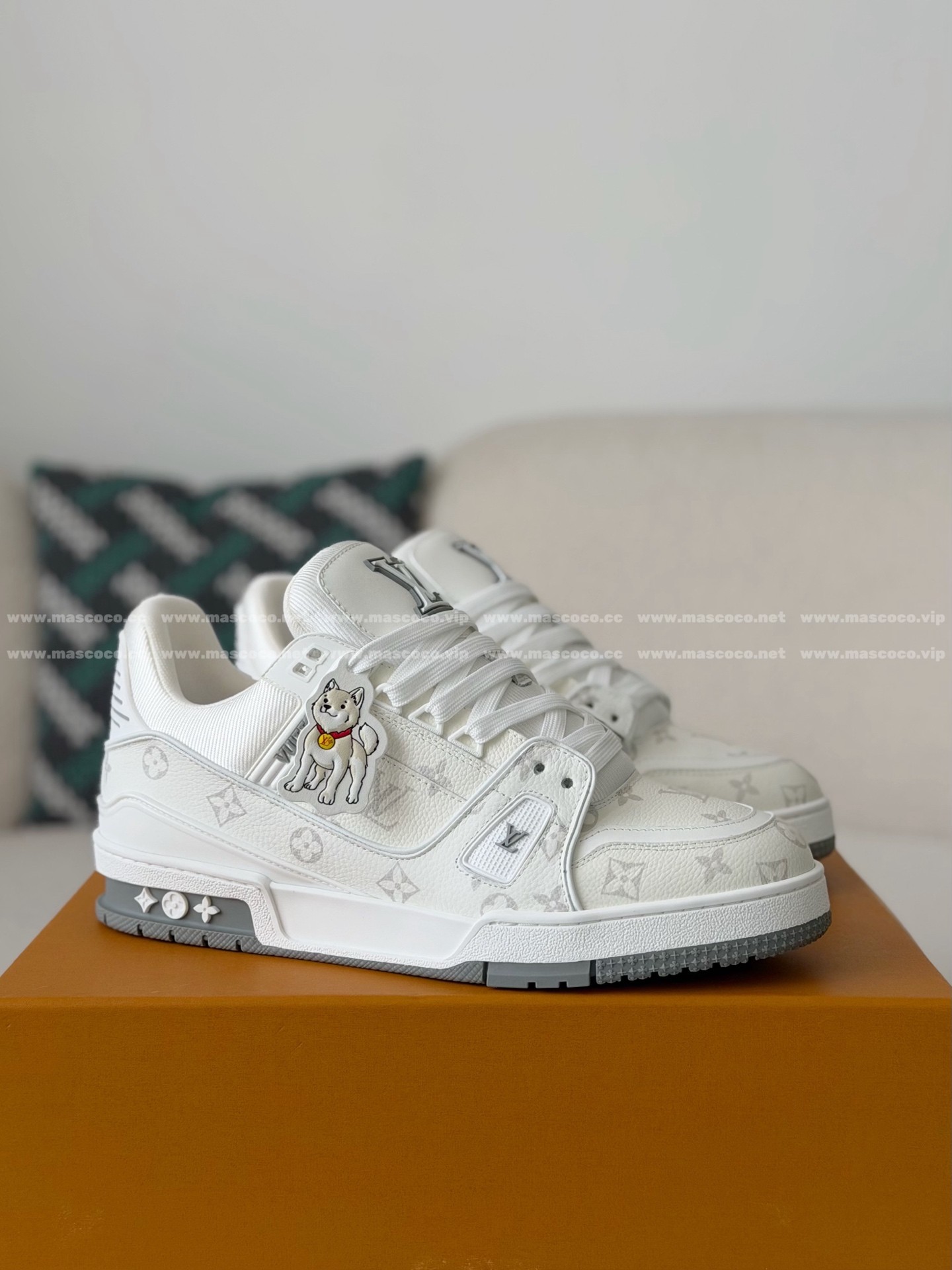 「#5297」LOUIS VUITTON TRAINER VISIONARY JOURNEY LIMITED TAG SNEAKERS - Image 2