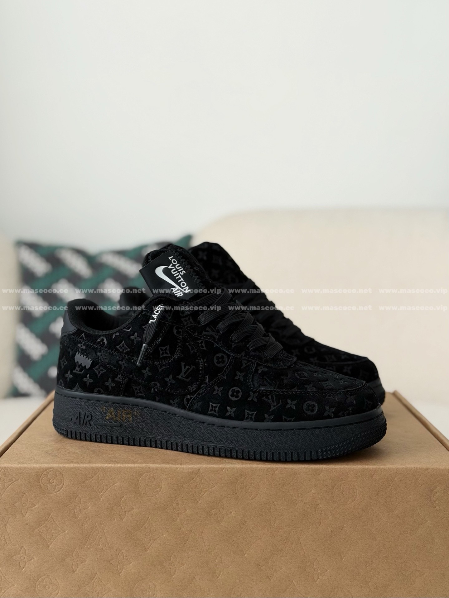 「#157」LOUIS VUITTON X NIKE AIR FORCE 1 SNEAKERS - Image 2