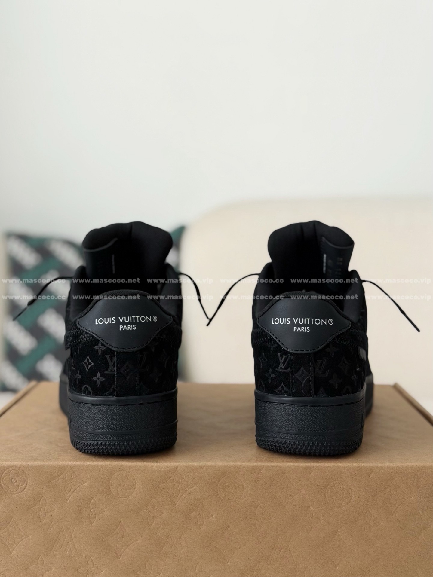 「#157」LOUIS VUITTON X NIKE AIR FORCE 1 SNEAKERS - Image 3