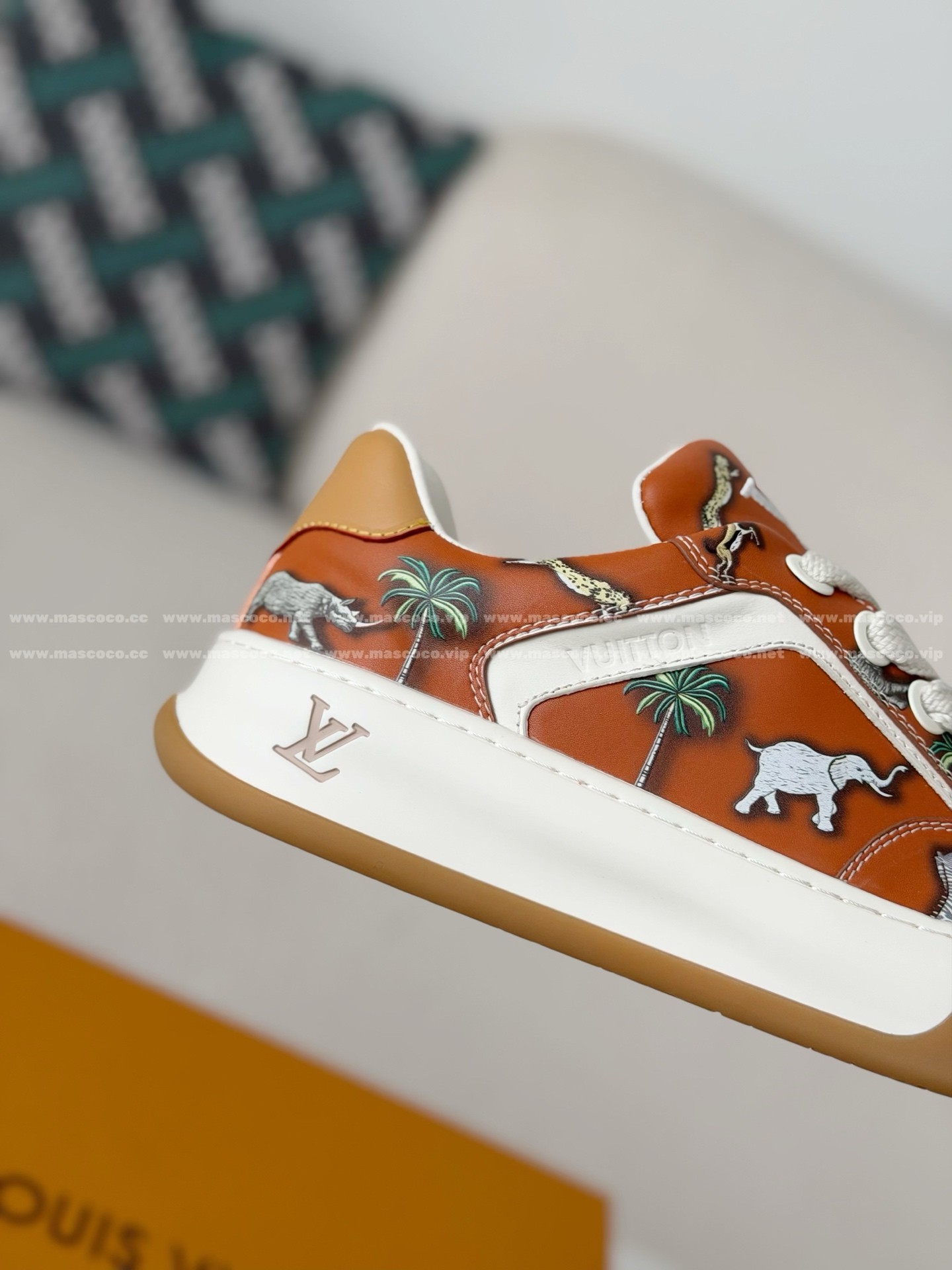 「#5383」LOUIS VUITTON TILTED CANVAS LEATHER BOARD SHOES - Image 7