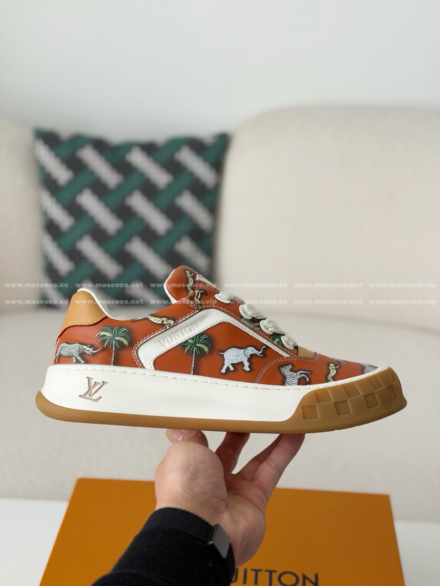 「#5383」LOUIS VUITTON TILTED CANVAS LEATHER BOARD SHOES - Image 6