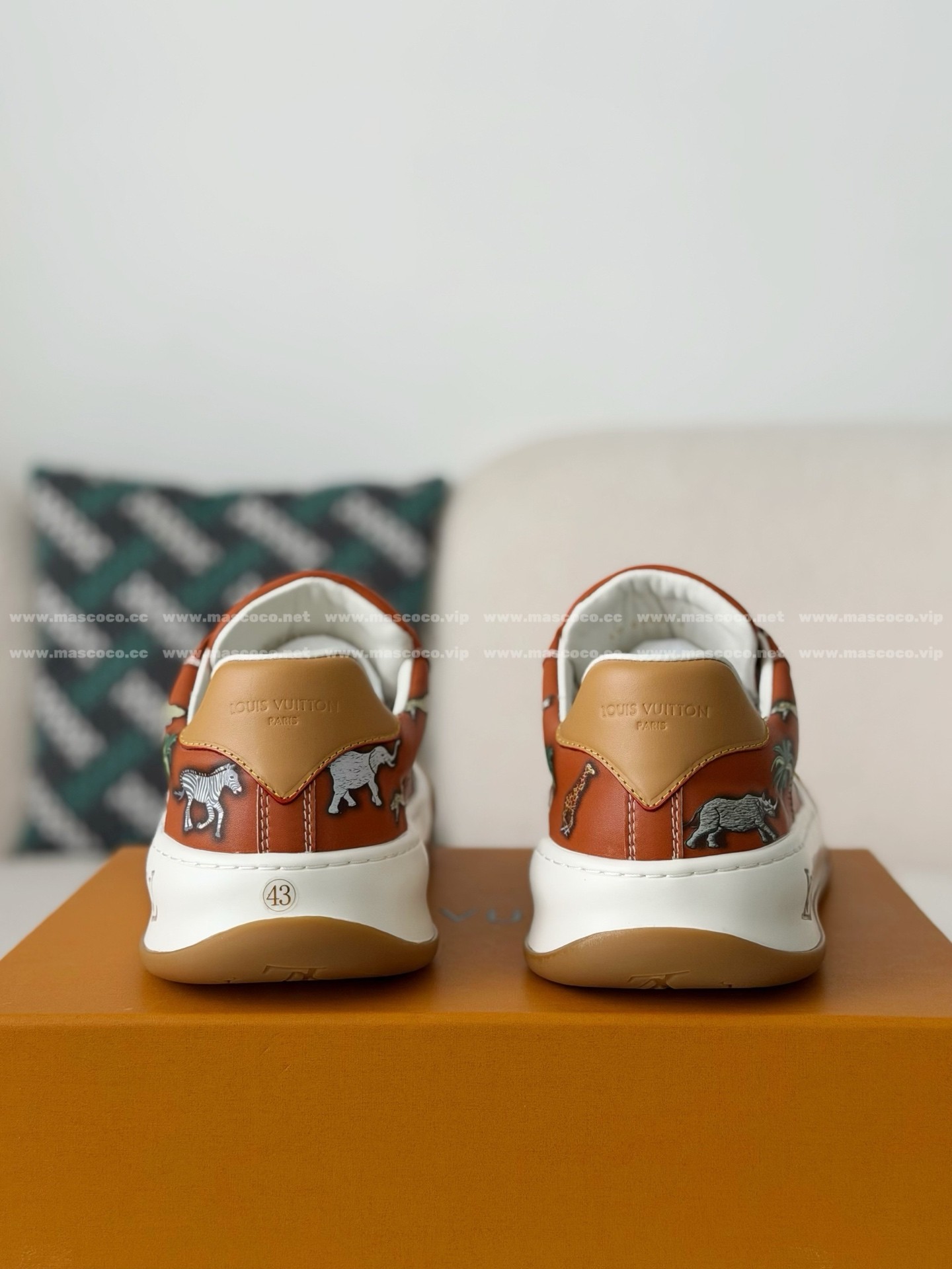 「#5383」LOUIS VUITTON TILTED CANVAS LEATHER BOARD SHOES - Image 3