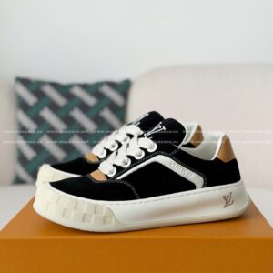 「#5388」LOUIS VUITTON TILTED CANVAS LEATHER BOARD SHOES