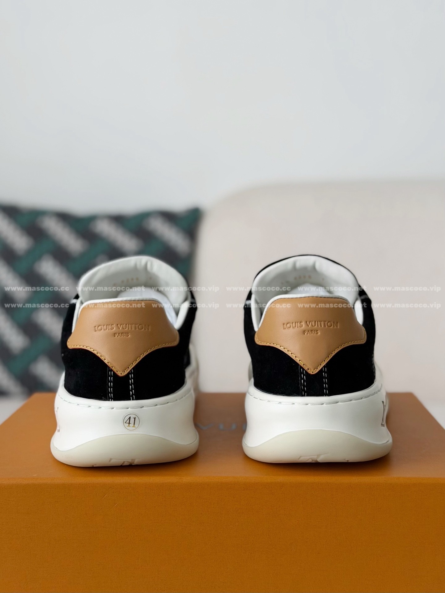 「#5388」LOUIS VUITTON TILTED CANVAS LEATHER BOARD SHOES - Image 3