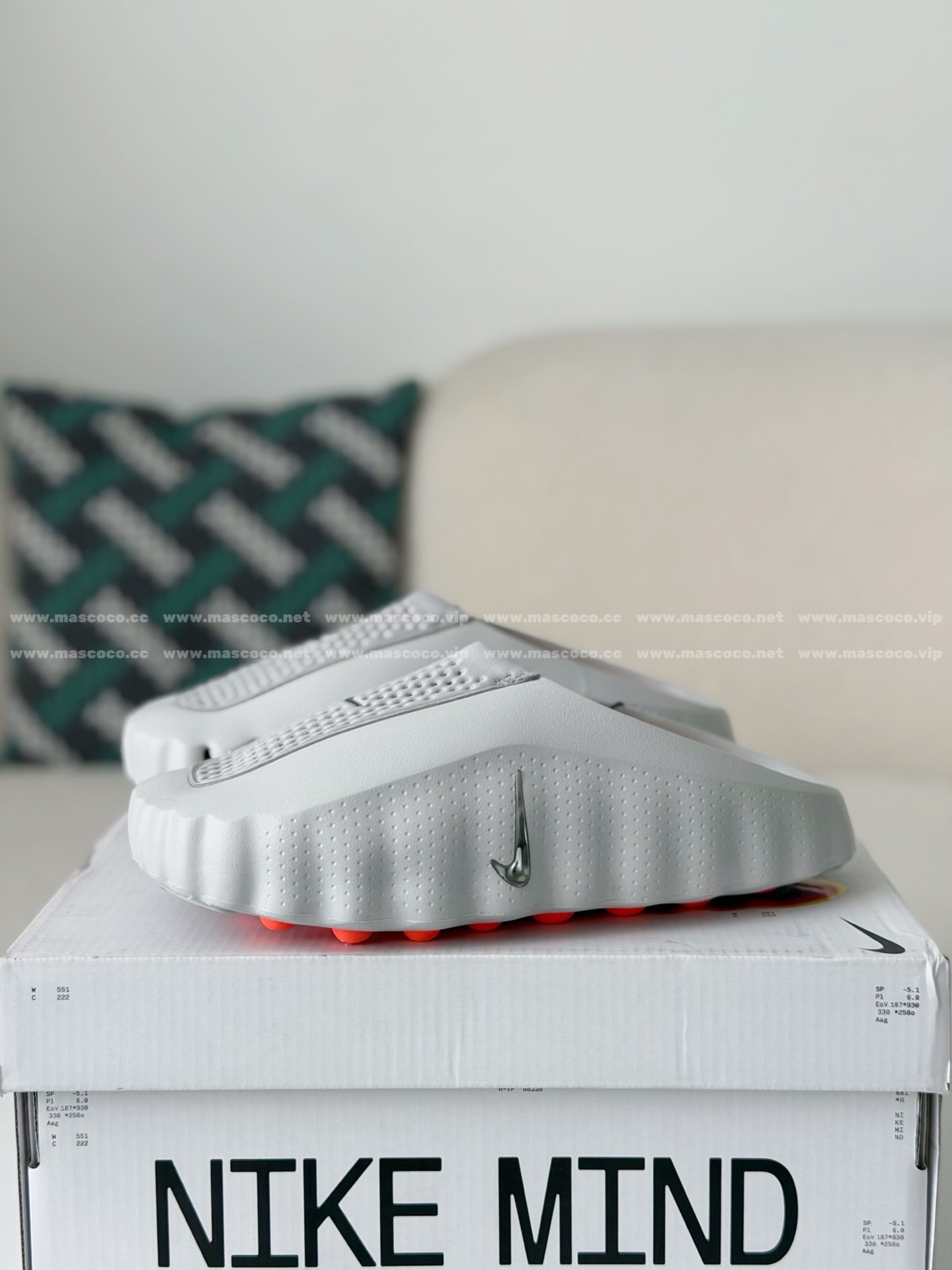 「#5428」Nike Mind 001 Recovery Slide Closed-Toe Slippers (We recommend choosing one size larger.)