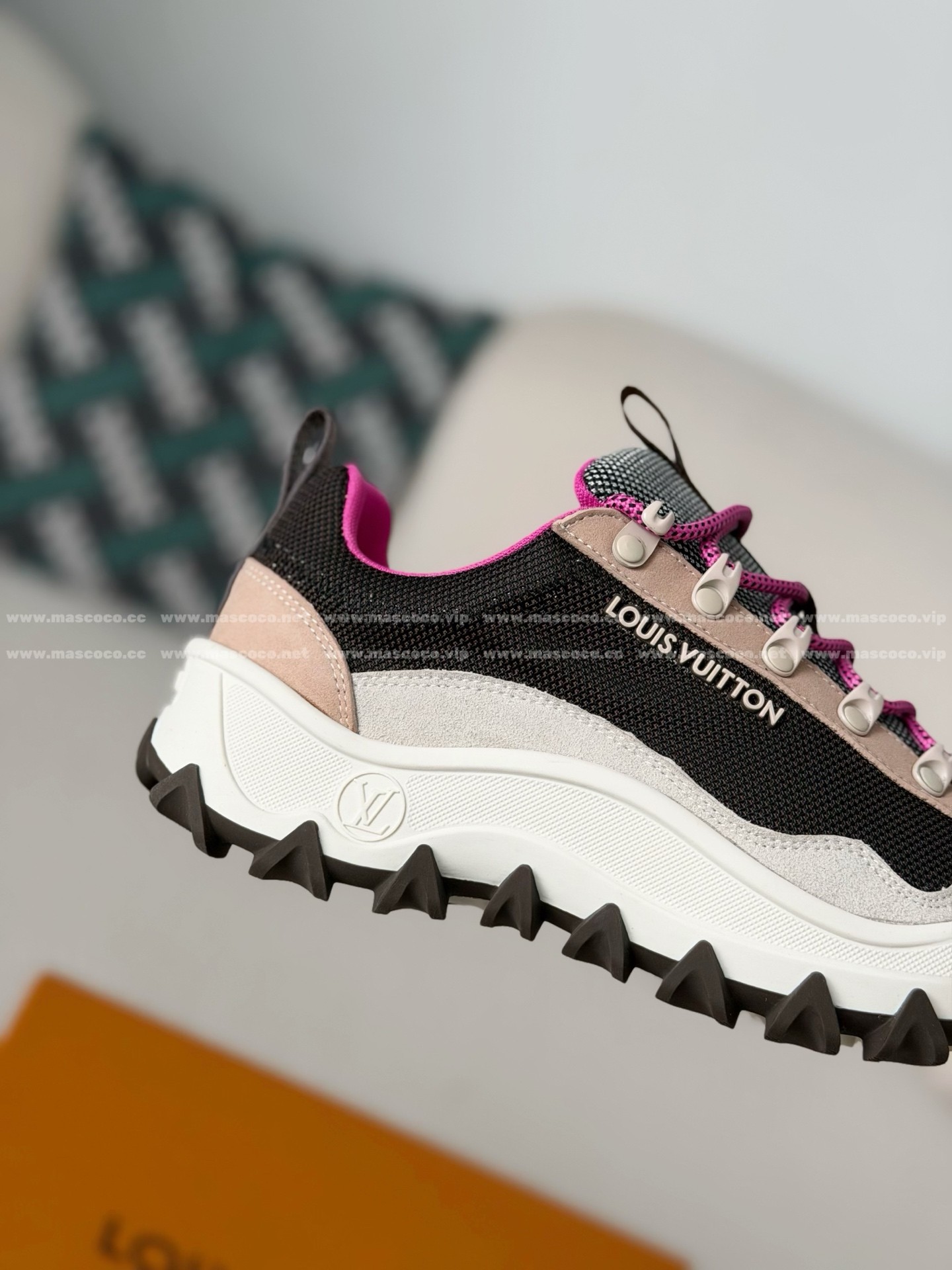 「#5639」LOUIS VUITTON ROSSYRUSH XPLORER SNEAKERS - Image 7