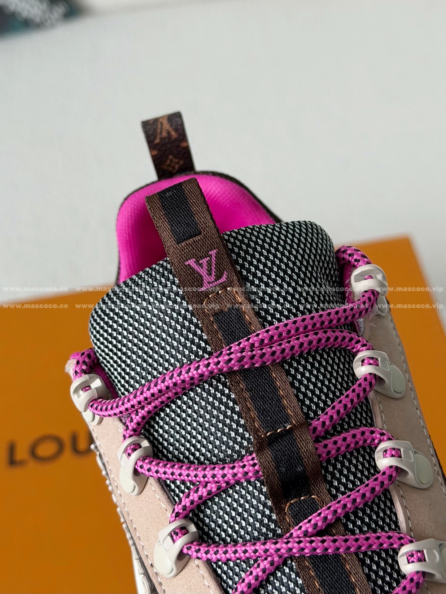 「#5639」LOUIS VUITTON ROSSYRUSH XPLORER SNEAKERS - Image 10